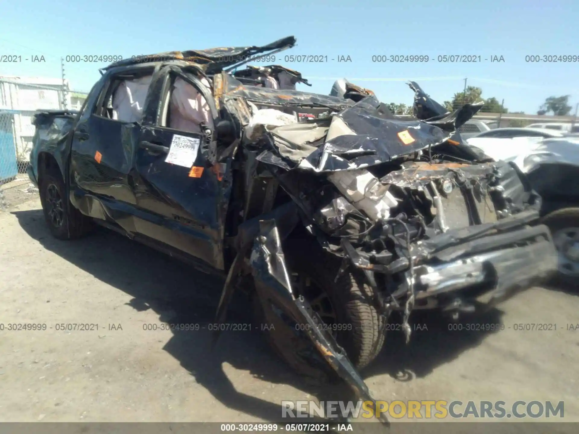 1 Photograph of a damaged car 5TFDY5F15LX908110 TOYOTA TUNDRA 4WD 2020