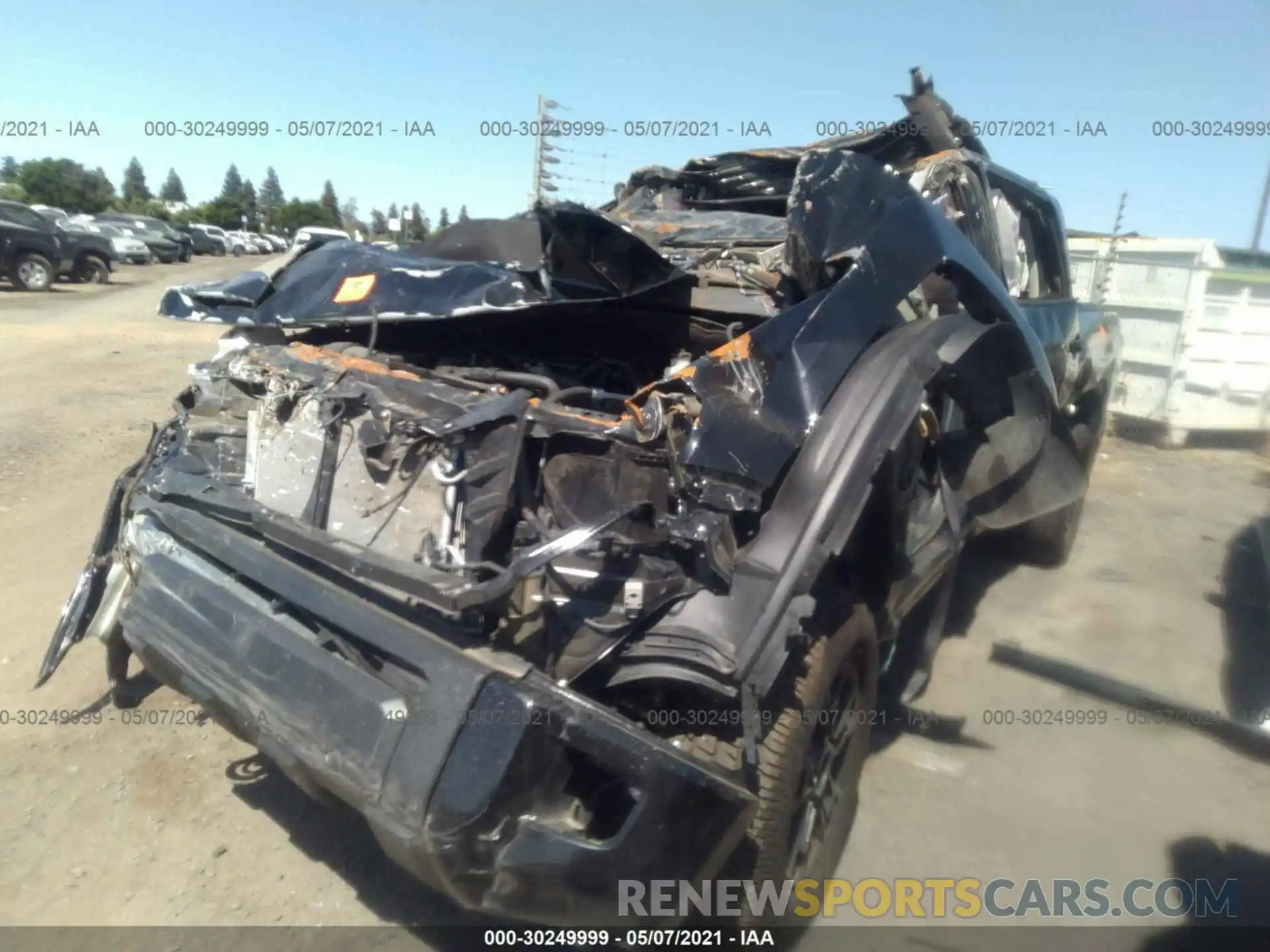 2 Photograph of a damaged car 5TFDY5F15LX908110 TOYOTA TUNDRA 4WD 2020