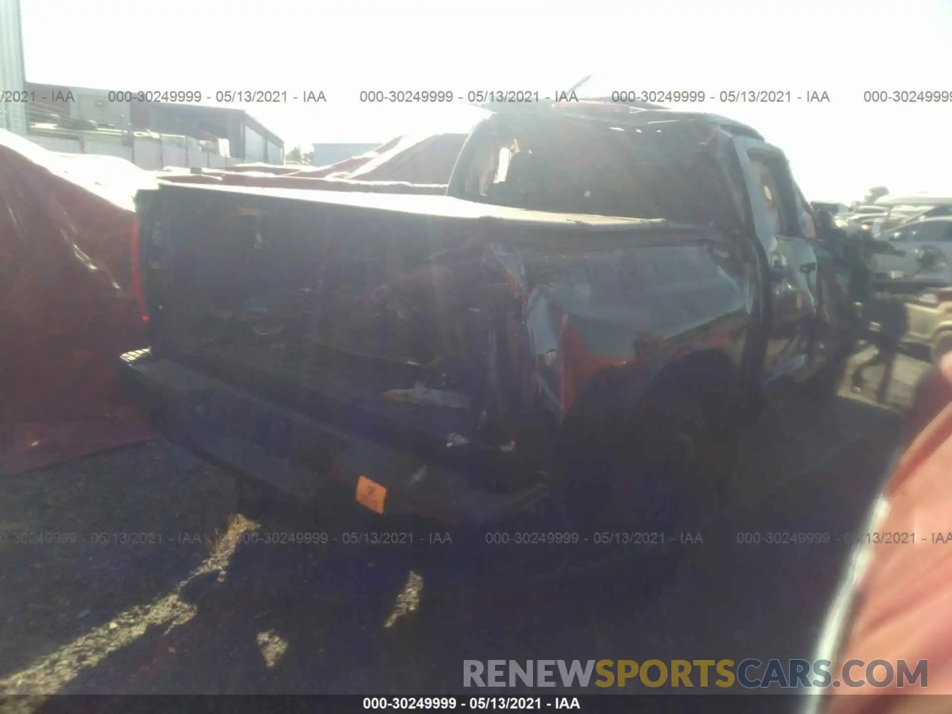 4 Photograph of a damaged car 5TFDY5F15LX908110 TOYOTA TUNDRA 4WD 2020