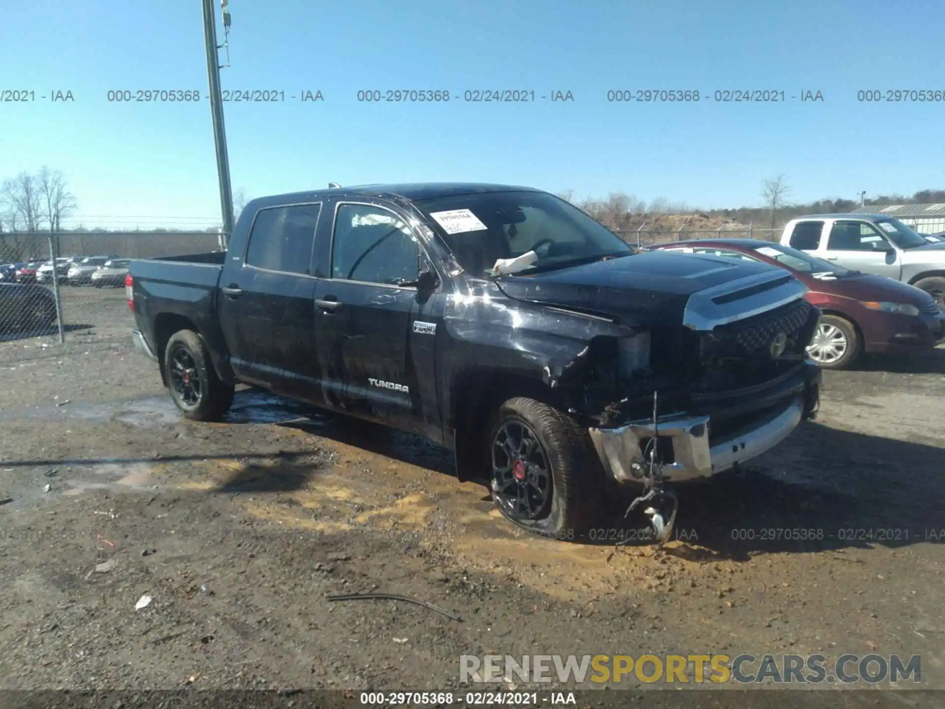 1 Photograph of a damaged car 5TFDY5F15LX915428 TOYOTA TUNDRA 4WD 2020