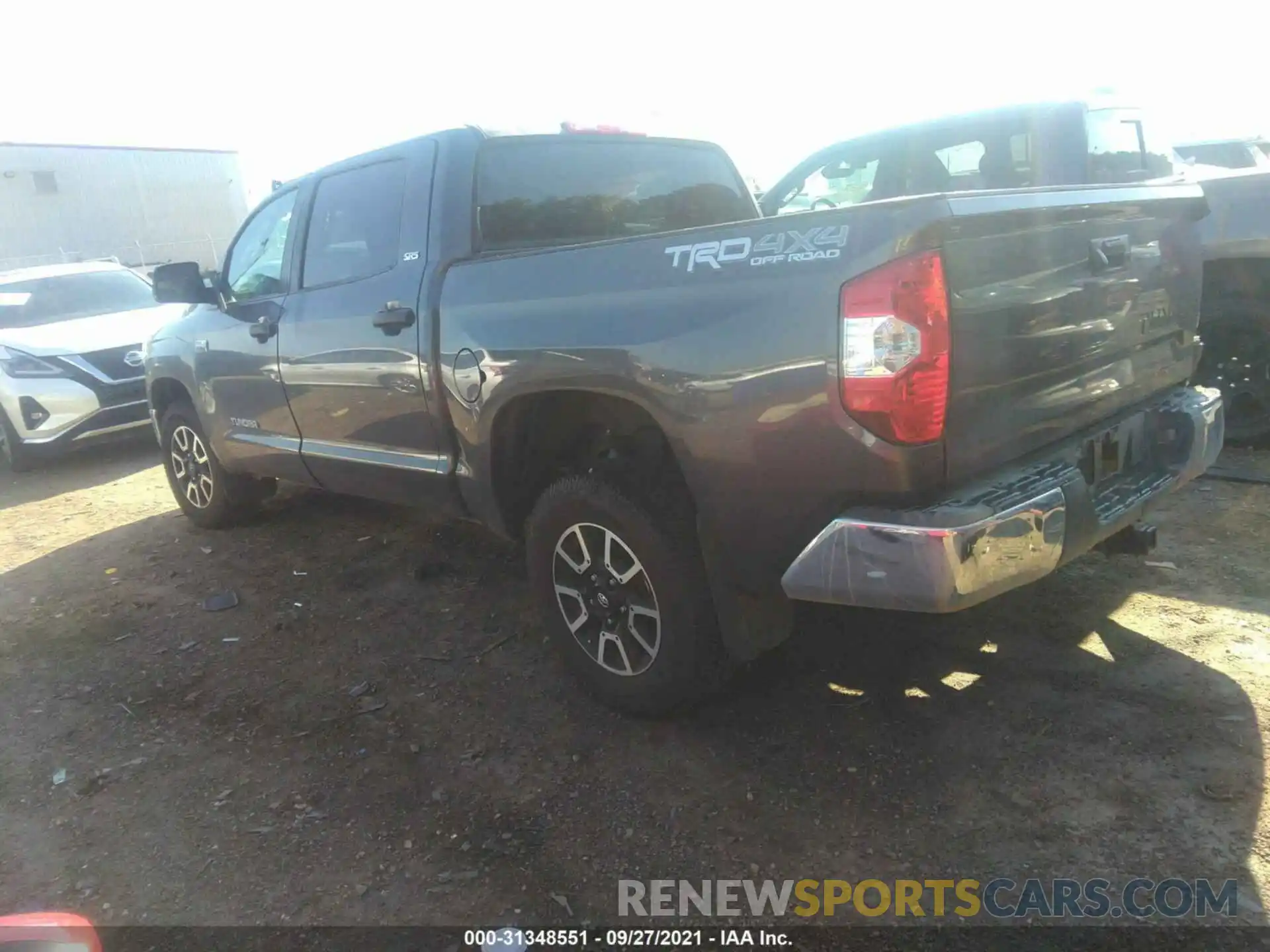 3 Photograph of a damaged car 5TFDY5F16LX880043 TOYOTA TUNDRA 4WD 2020