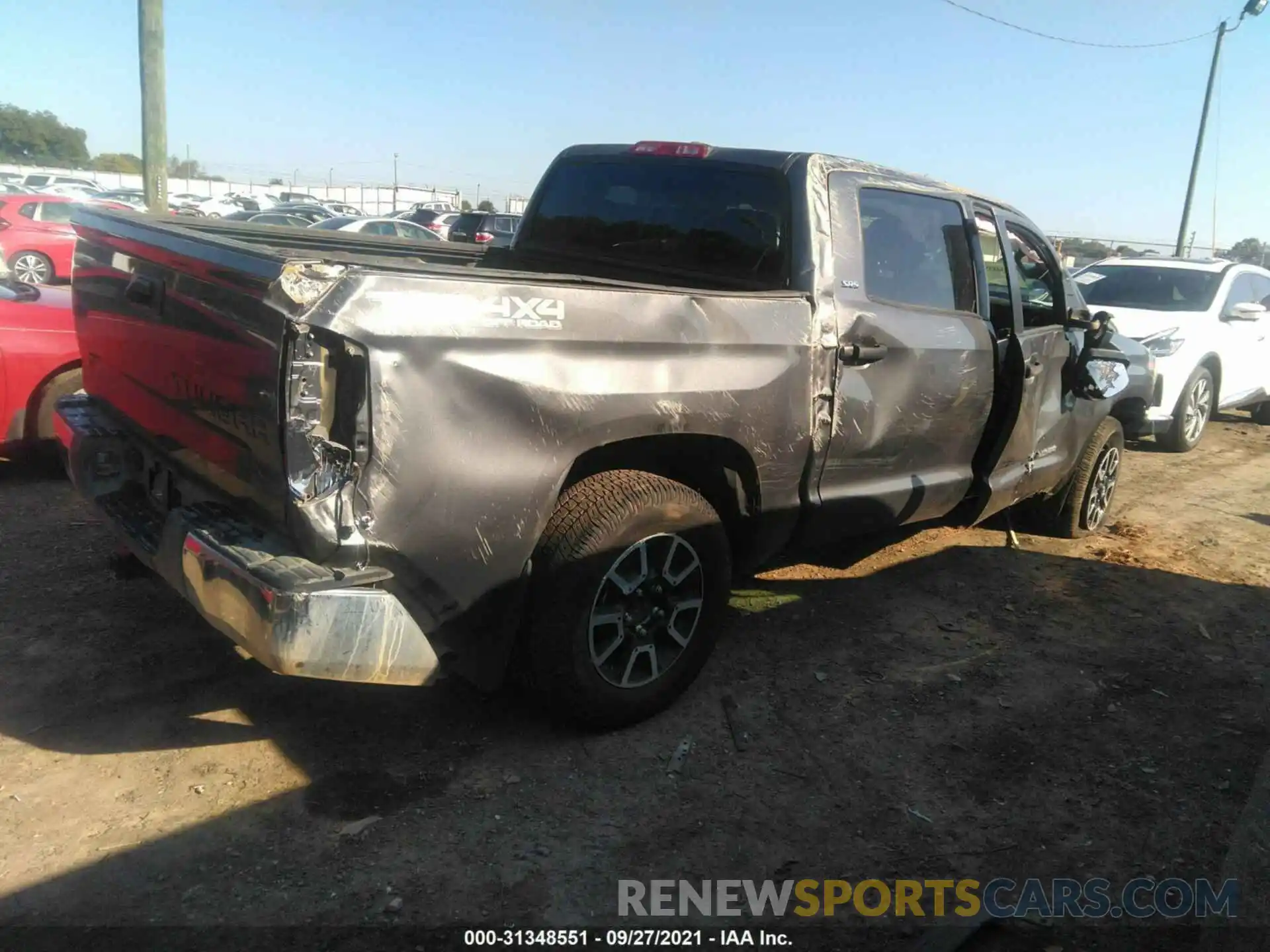 4 Photograph of a damaged car 5TFDY5F16LX880043 TOYOTA TUNDRA 4WD 2020