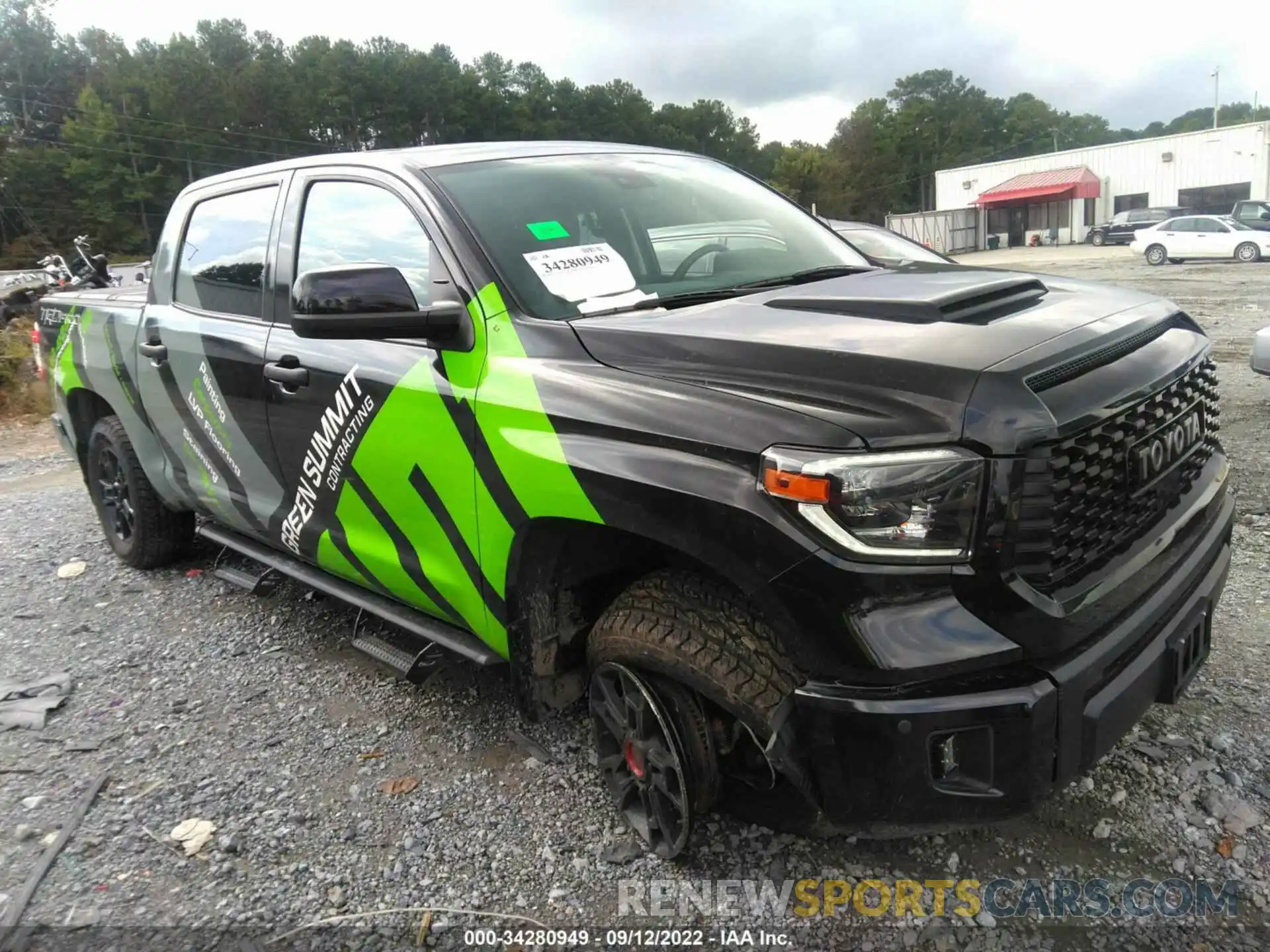 1 Photograph of a damaged car 5TFDY5F16LX889468 TOYOTA TUNDRA 4WD 2020