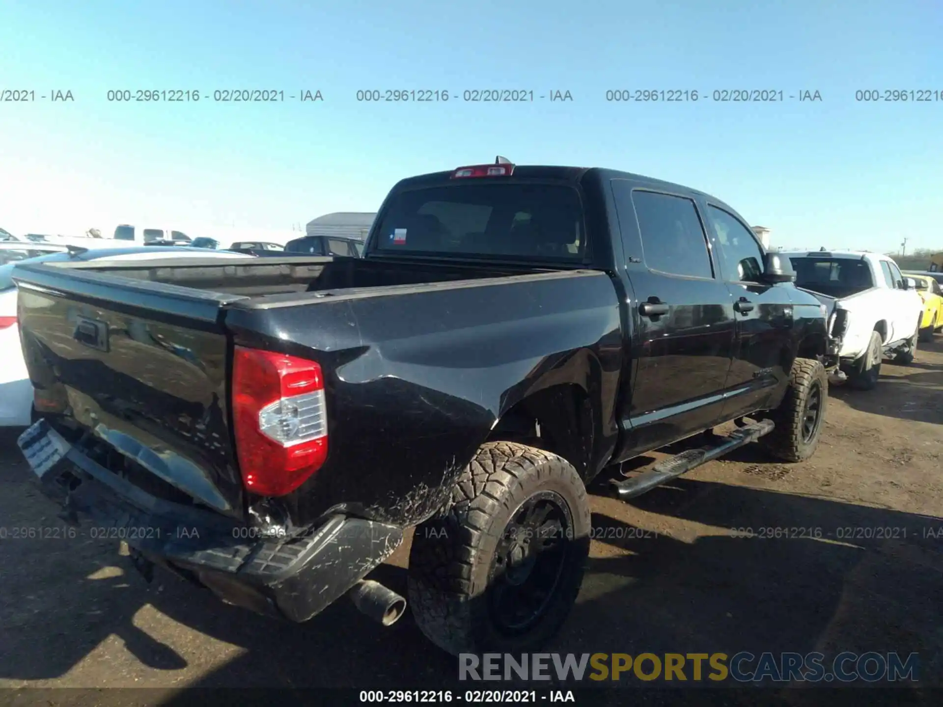 4 Photograph of a damaged car 5TFDY5F16LX917494 TOYOTA TUNDRA 4WD 2020