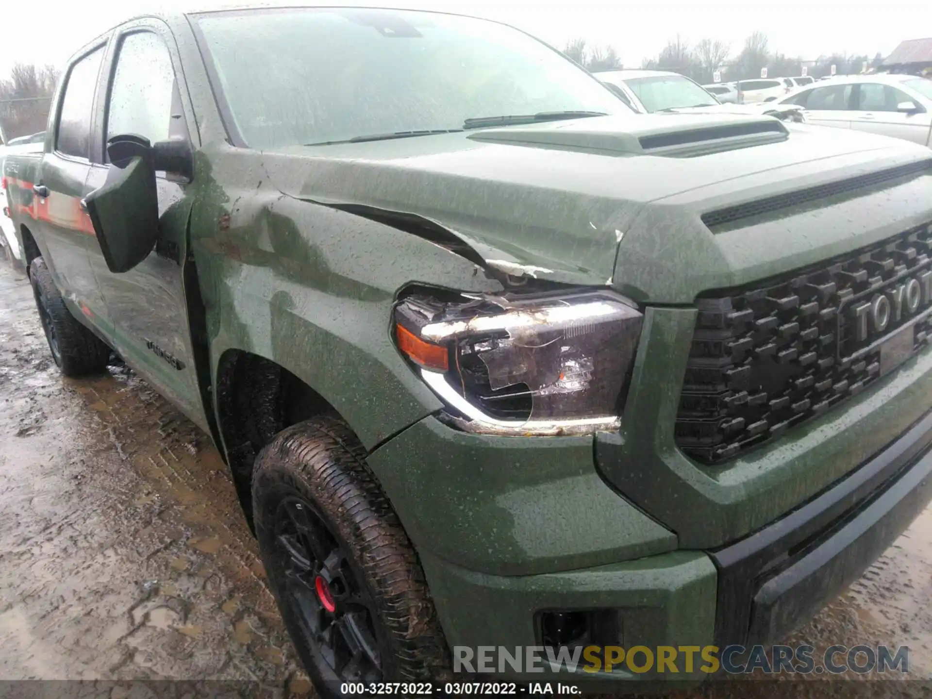 12 Photograph of a damaged car 5TFDY5F16LX922291 TOYOTA TUNDRA 4WD 2020