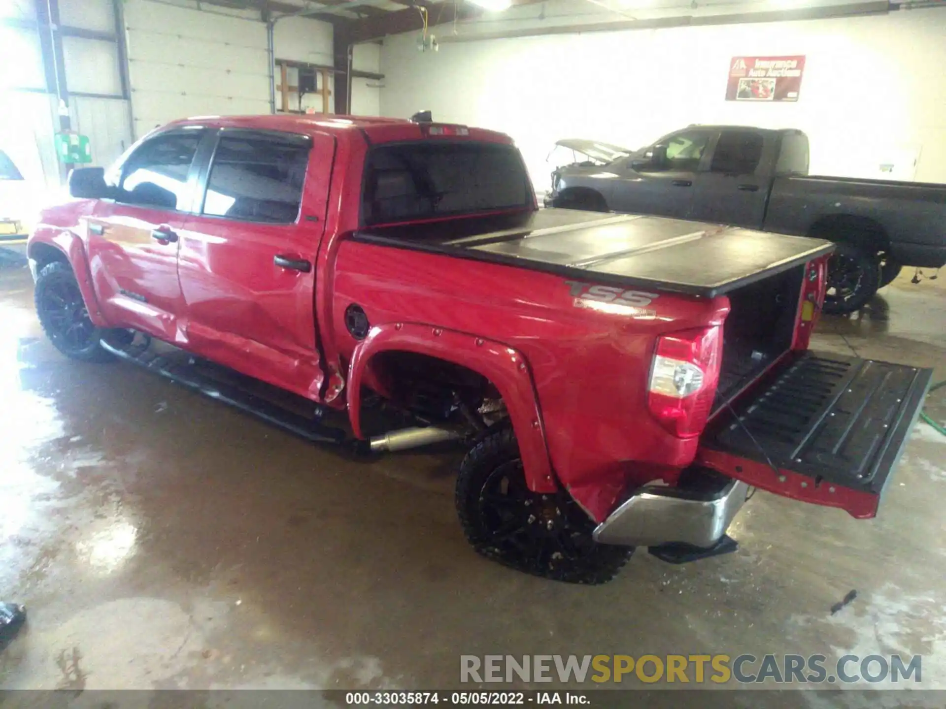 3 Photograph of a damaged car 5TFDY5F16LX933274 TOYOTA TUNDRA 4WD 2020