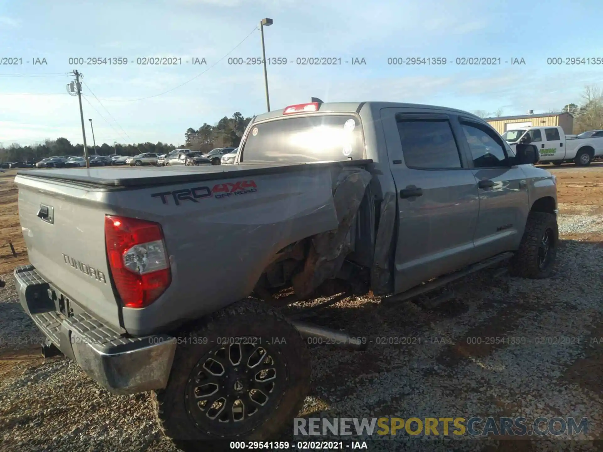 4 Photograph of a damaged car 5TFDY5F17LX871836 TOYOTA TUNDRA 4WD 2020