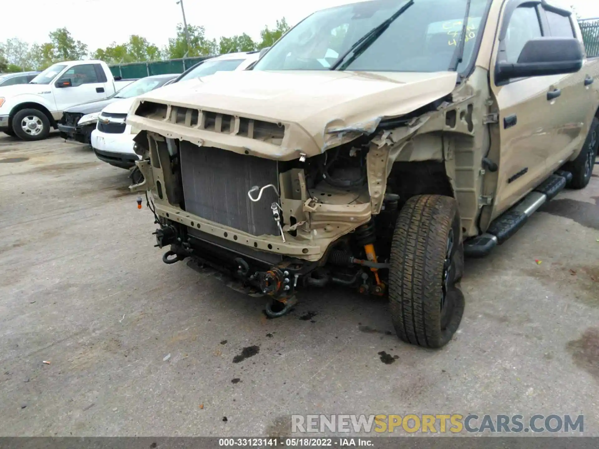 6 Photograph of a damaged car 5TFDY5F17LX885400 TOYOTA TUNDRA 4WD 2020