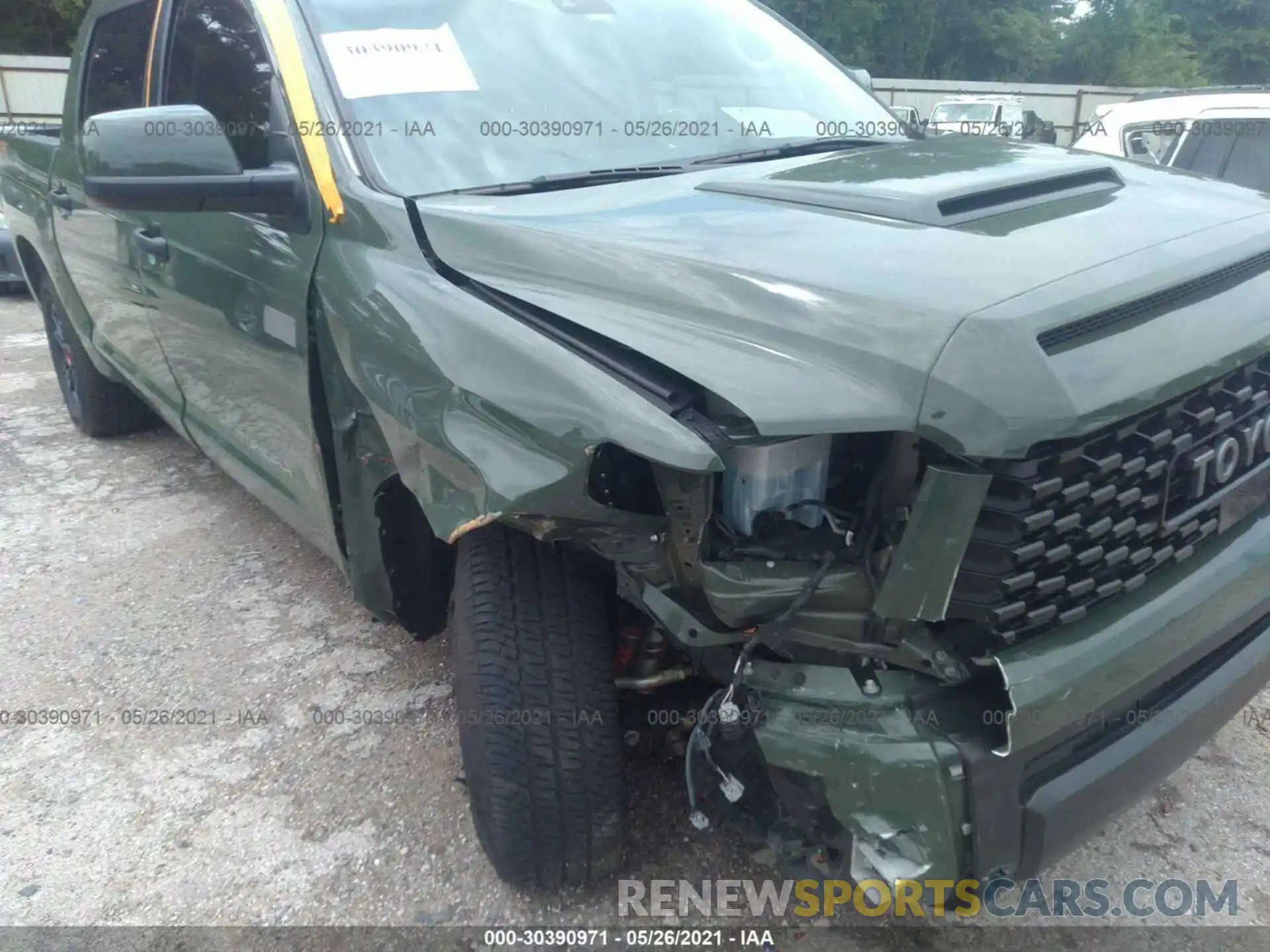 6 Photograph of a damaged car 5TFDY5F17LX887339 TOYOTA TUNDRA 4WD 2020