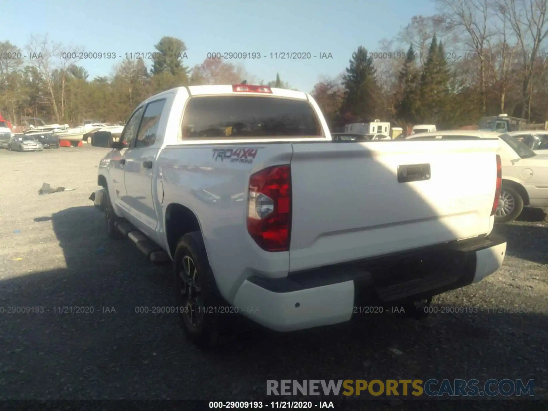 3 Photograph of a damaged car 5TFDY5F18LX871926 TOYOTA TUNDRA 4WD 2020