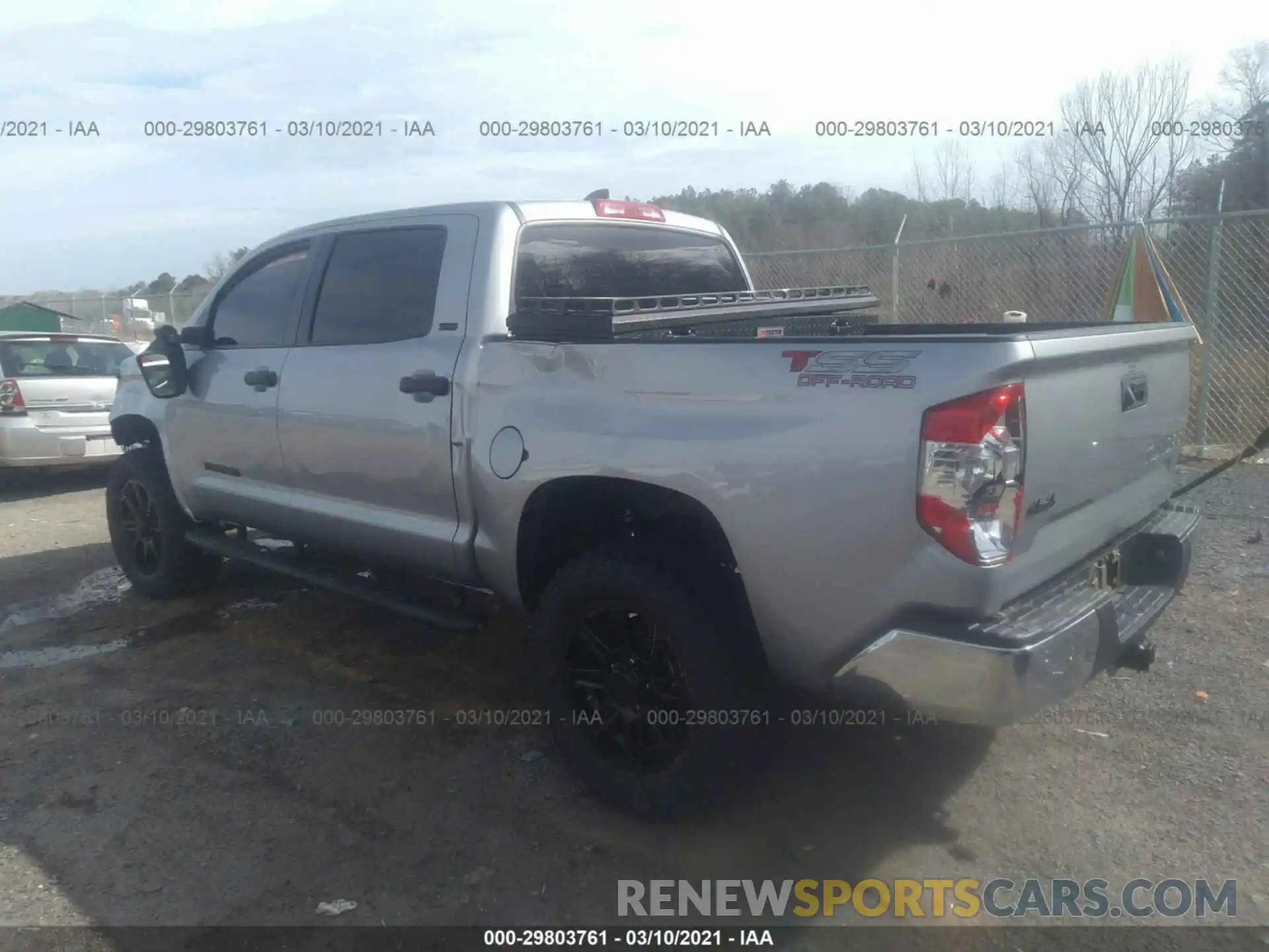 3 Photograph of a damaged car 5TFDY5F18LX884806 TOYOTA TUNDRA 4WD 2020