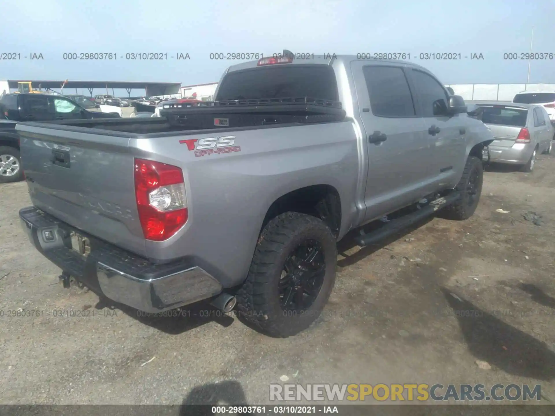 4 Photograph of a damaged car 5TFDY5F18LX884806 TOYOTA TUNDRA 4WD 2020