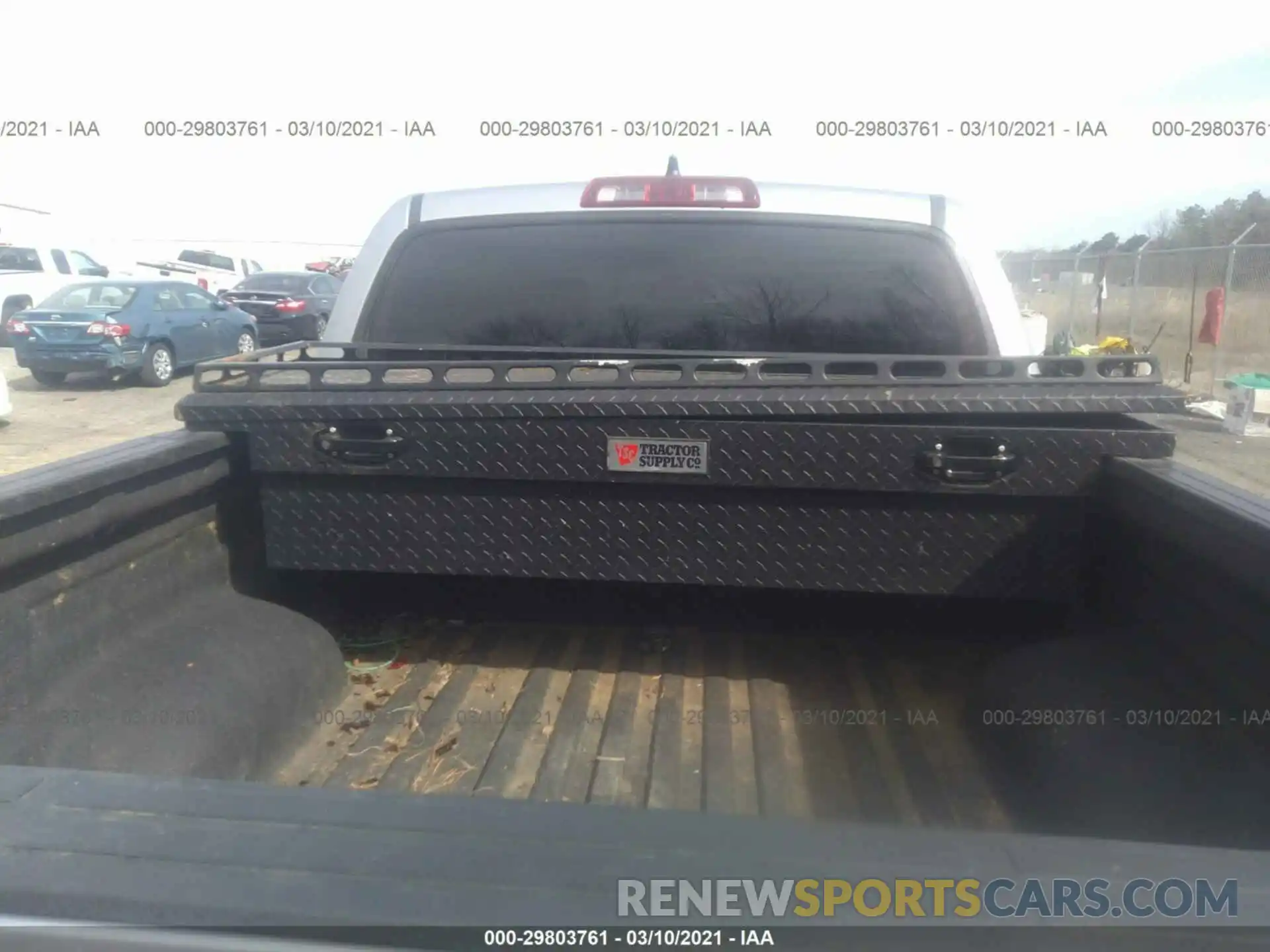 8 Photograph of a damaged car 5TFDY5F18LX884806 TOYOTA TUNDRA 4WD 2020