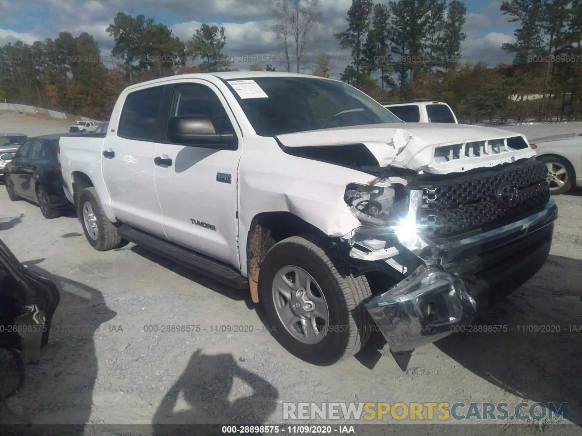 1 Photograph of a damaged car 5TFDY5F18LX933261 TOYOTA TUNDRA 4WD 2020