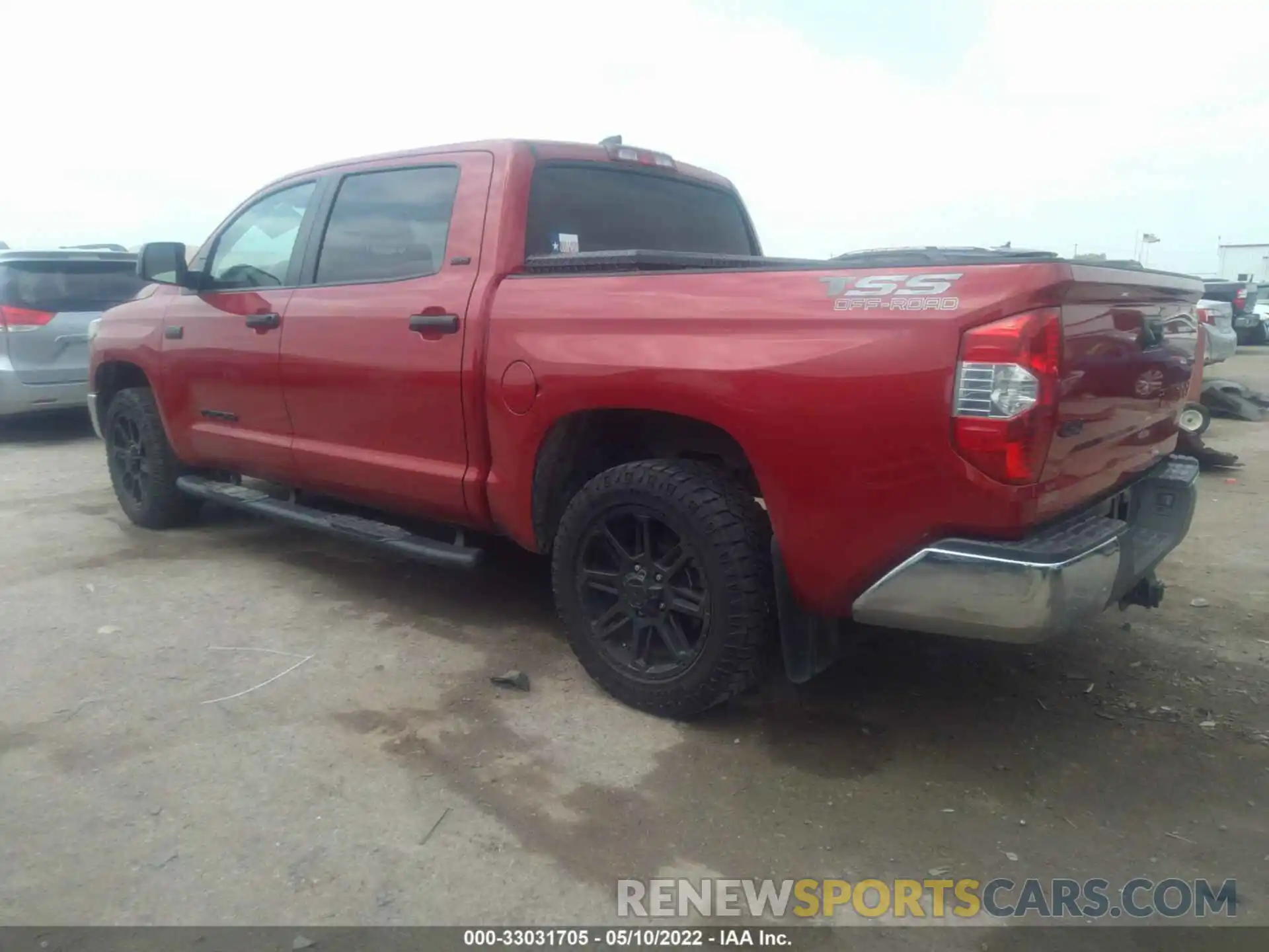 3 Фотография поврежденного автомобиля 5TFDY5F18LX941070 TOYOTA TUNDRA 4WD 2020