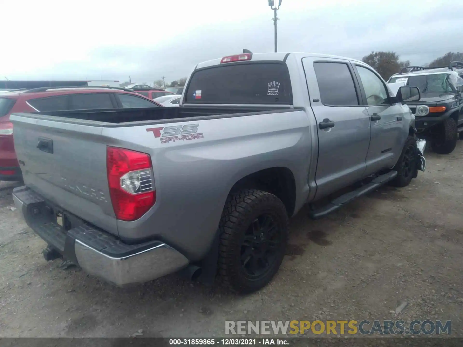 4 Photograph of a damaged car 5TFDY5F18LX952988 TOYOTA TUNDRA 4WD 2020