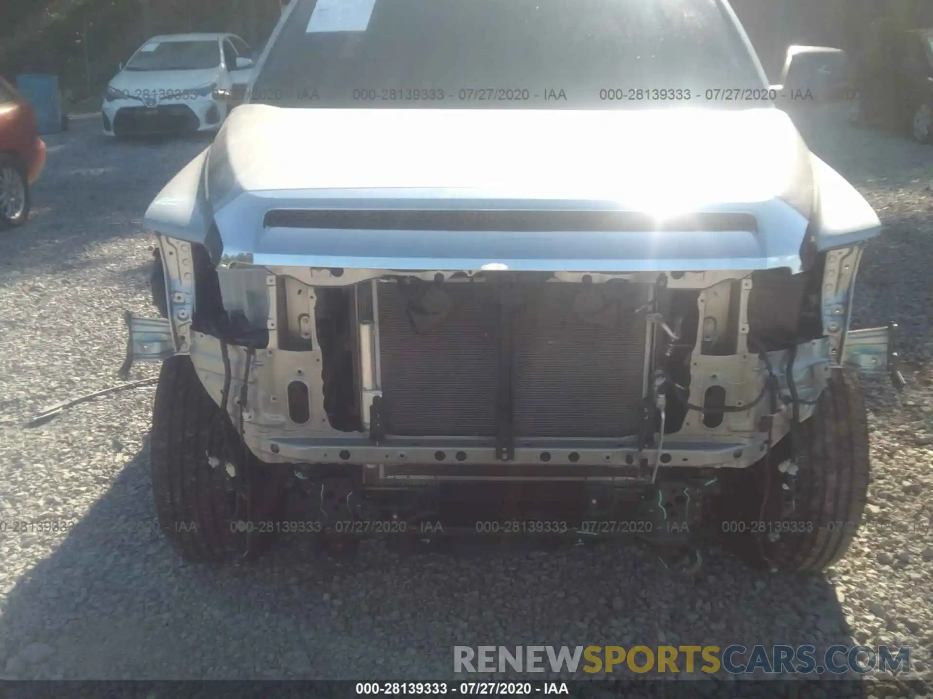 6 Photograph of a damaged car 5TFDY5F19LX917330 TOYOTA TUNDRA 4WD 2020