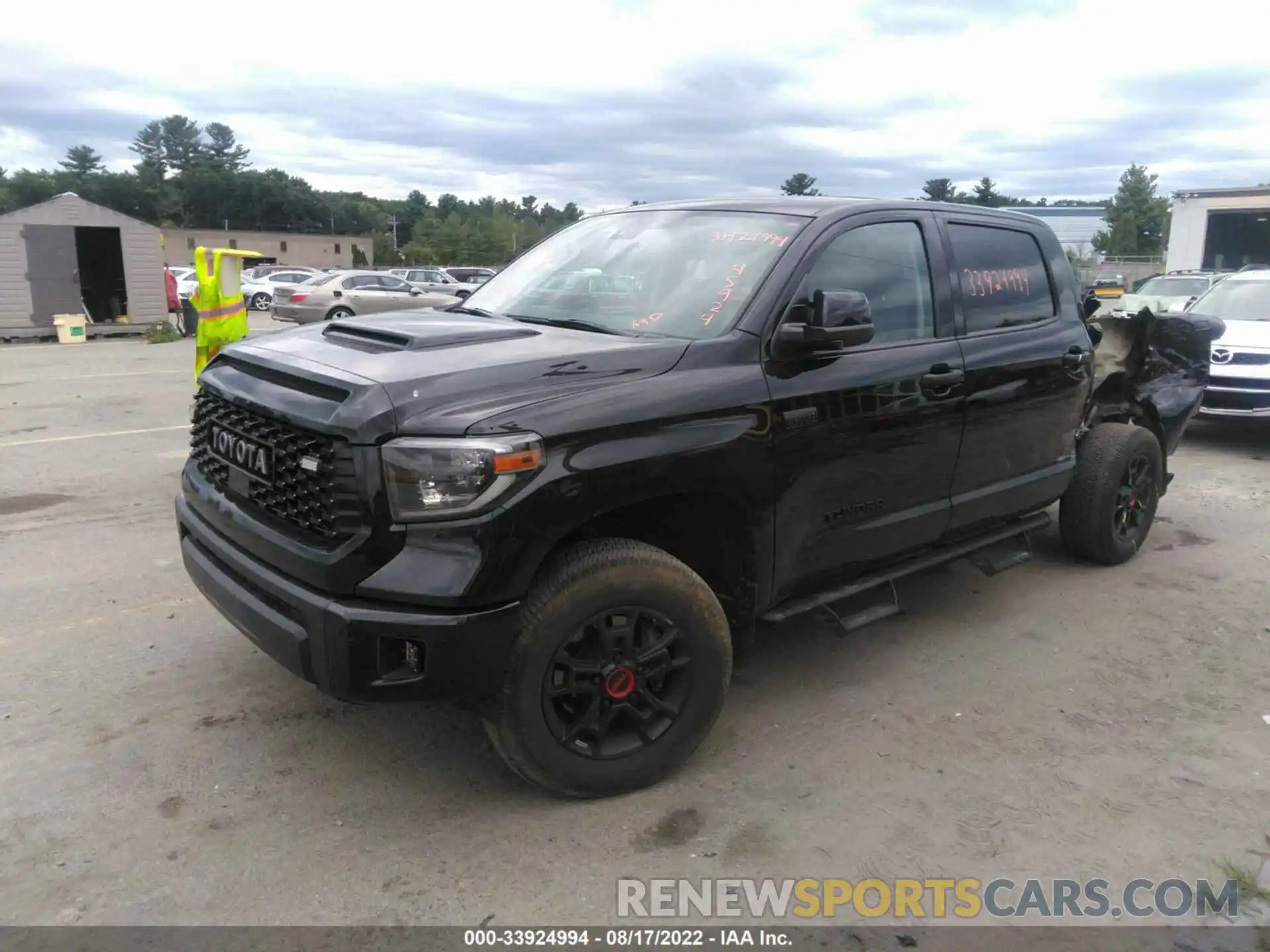 1 Фотография поврежденного автомобиля 5TFDY5F19LX926285 TOYOTA TUNDRA 4WD 2020