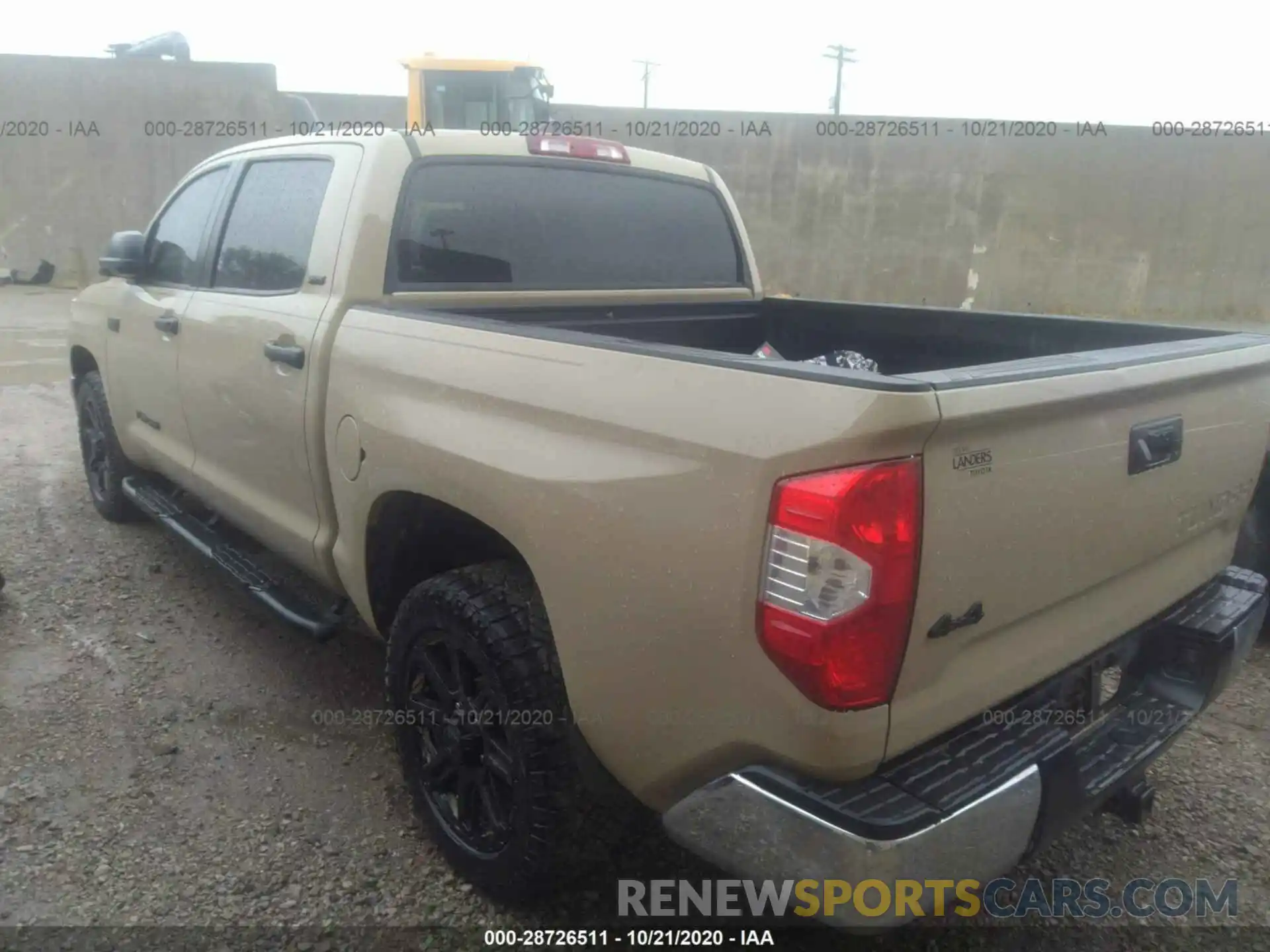 3 Photograph of a damaged car 5TFDY5F19LX932748 TOYOTA TUNDRA 4WD 2020