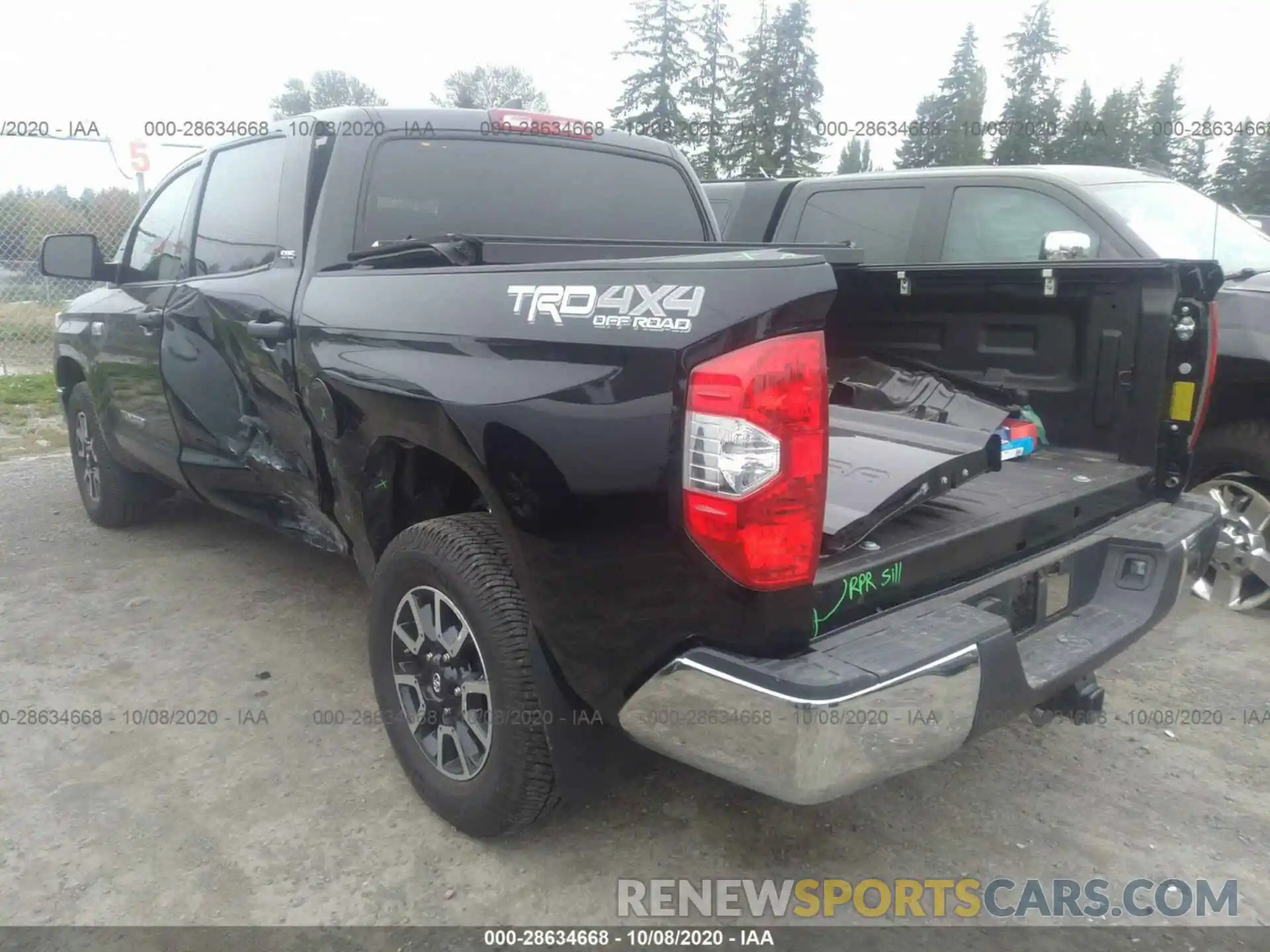 3 Photograph of a damaged car 5TFDY5F1XLX927283 TOYOTA TUNDRA 4WD 2020