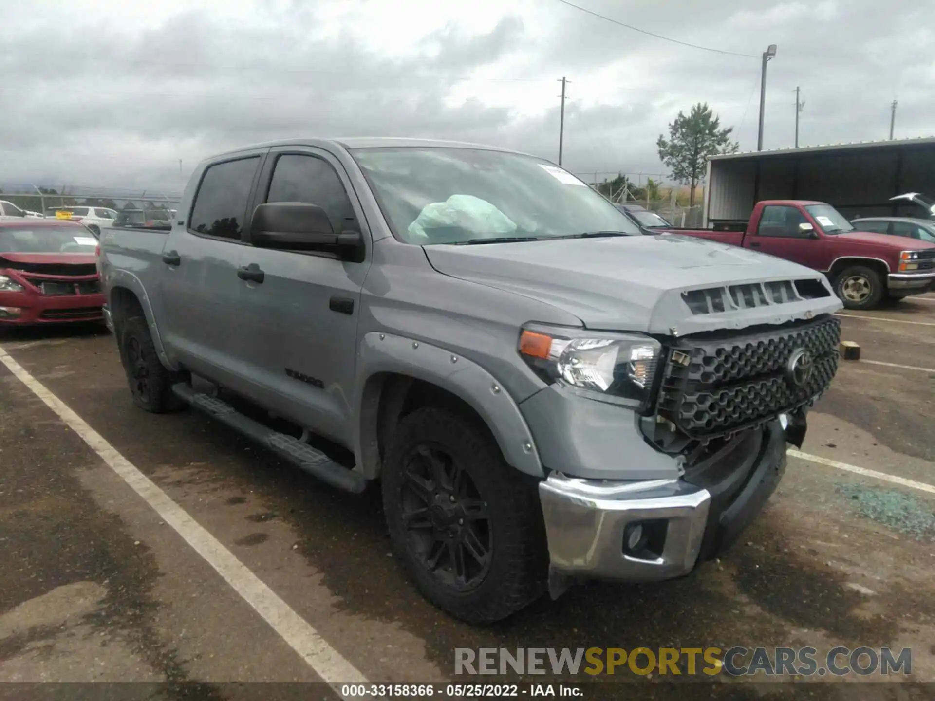 1 Photograph of a damaged car 5TFDY5F1XLX947534 TOYOTA TUNDRA 4WD 2020