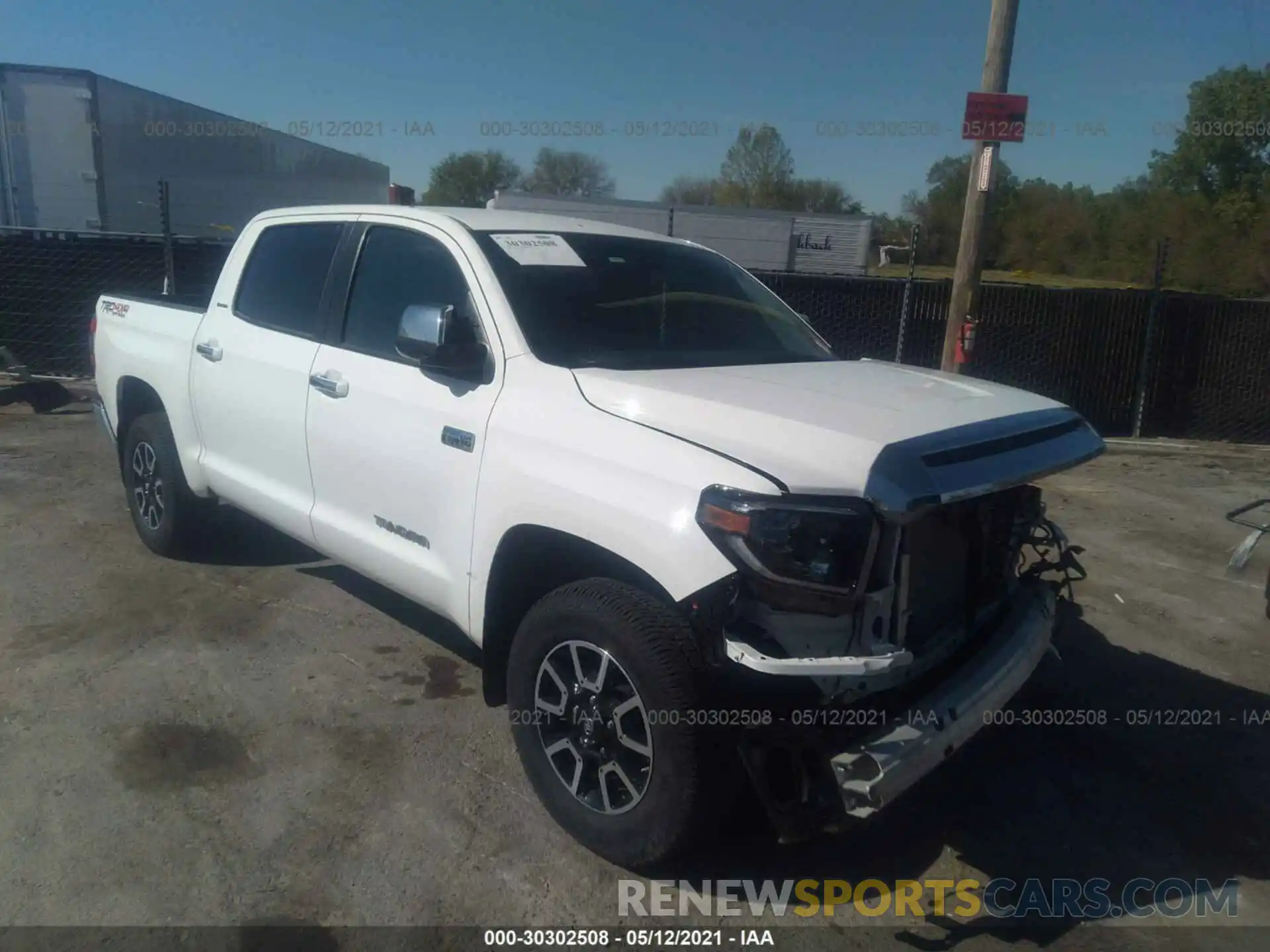 1 Фотография поврежденного автомобиля 5TFHY5F10LX879651 TOYOTA TUNDRA 4WD 2020