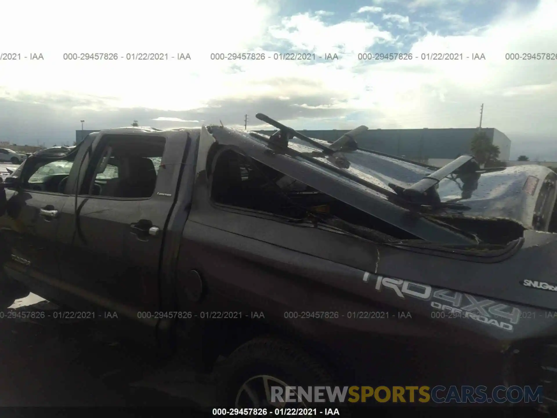 6 Photograph of a damaged car 5TFHY5F10LX924863 TOYOTA TUNDRA 4WD 2020