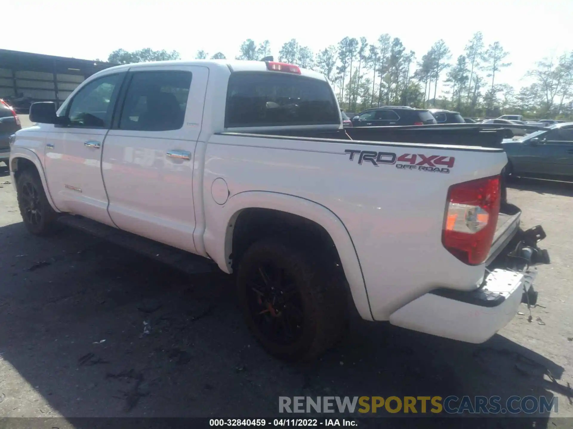 3 Photograph of a damaged car 5TFHY5F11LX880890 TOYOTA TUNDRA 4WD 2020