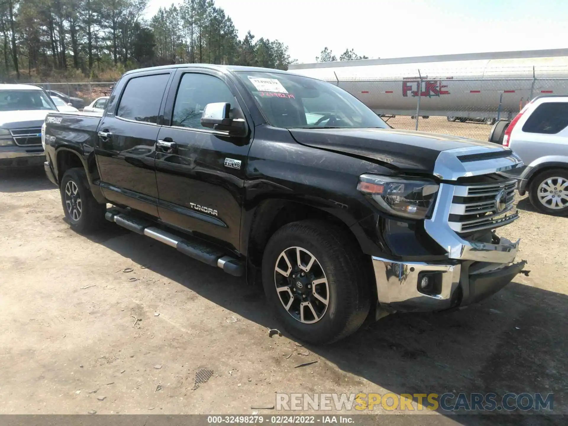 1 Photograph of a damaged car 5TFHY5F11LX892425 TOYOTA TUNDRA 4WD 2020