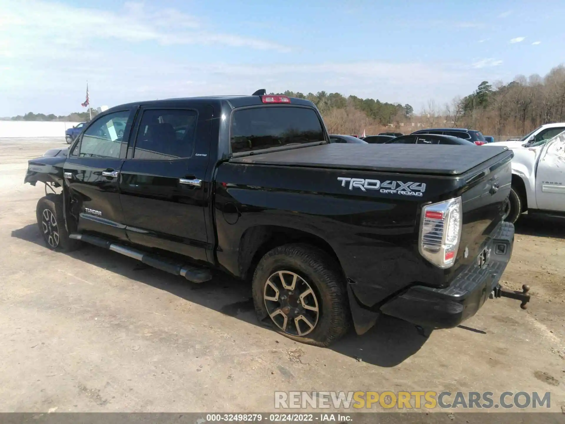 3 Photograph of a damaged car 5TFHY5F11LX892425 TOYOTA TUNDRA 4WD 2020