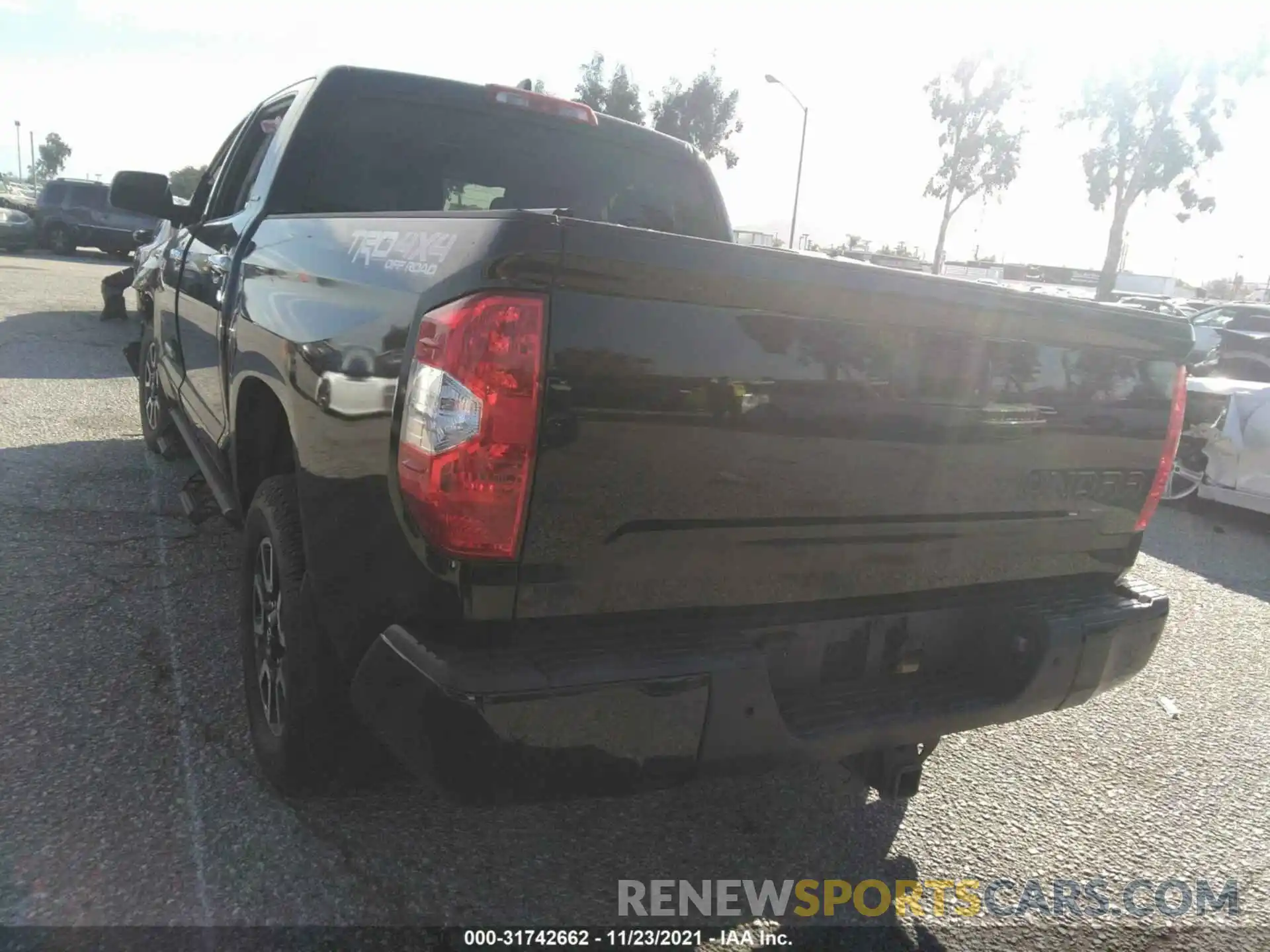 3 Photograph of a damaged car 5TFHY5F12LX915808 TOYOTA TUNDRA 4WD 2020