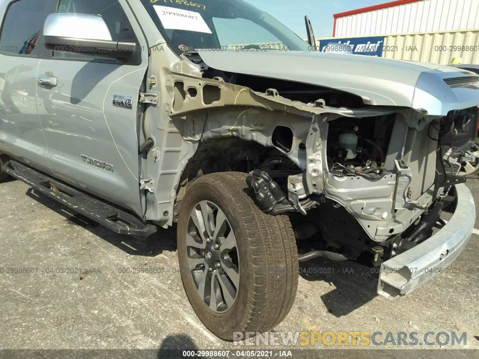 6 Photograph of a damaged car 5TFHY5F13LX891583 TOYOTA TUNDRA 4WD 2020