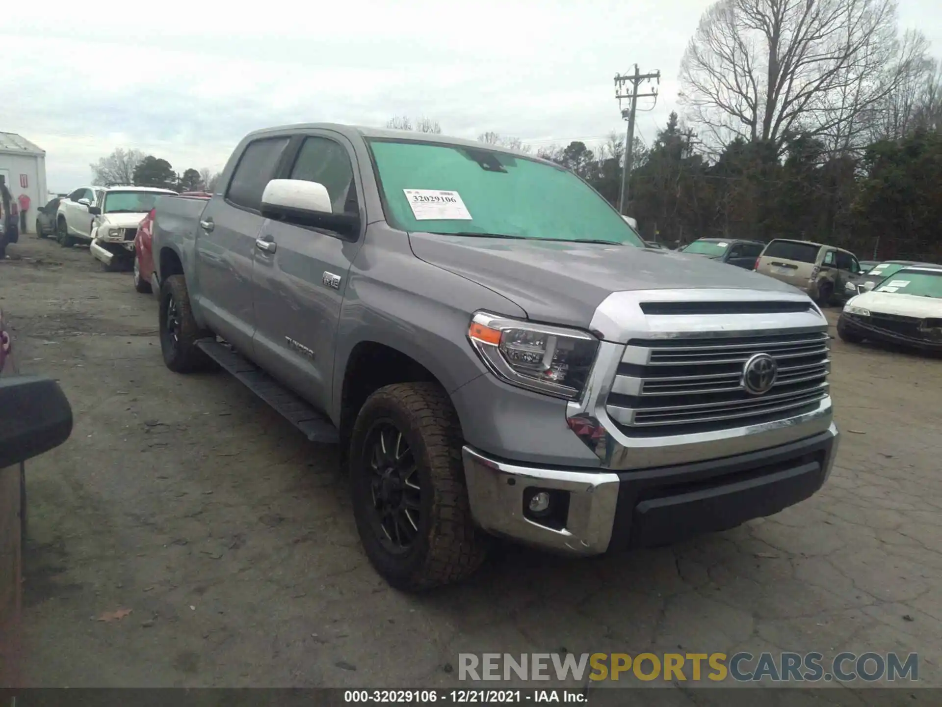 1 Photograph of a damaged car 5TFHY5F14LX934179 TOYOTA TUNDRA 4WD 2020