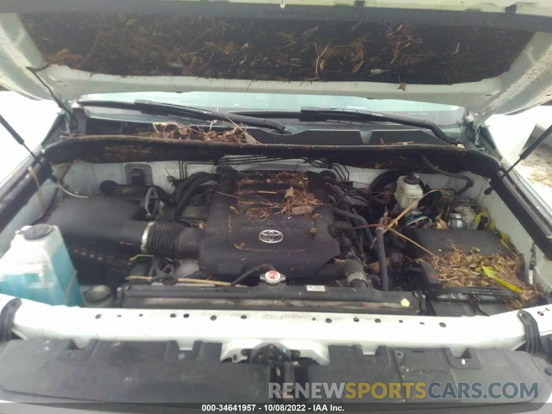 10 Photograph of a damaged car 5TFHY5F15LX898700 TOYOTA TUNDRA 4WD 2020