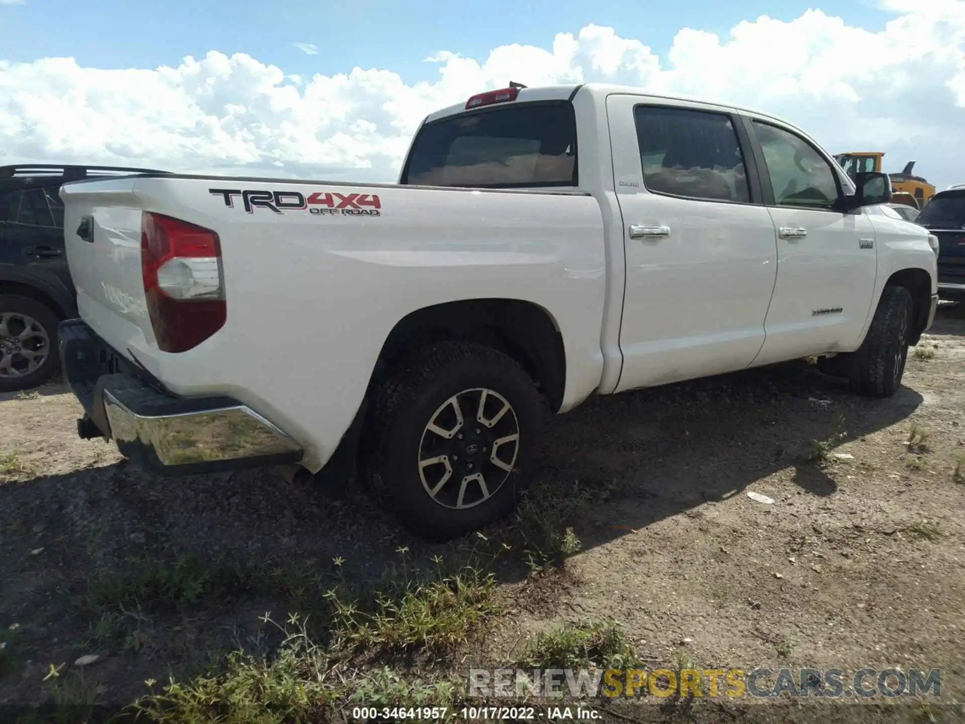 4 Photograph of a damaged car 5TFHY5F15LX898700 TOYOTA TUNDRA 4WD 2020