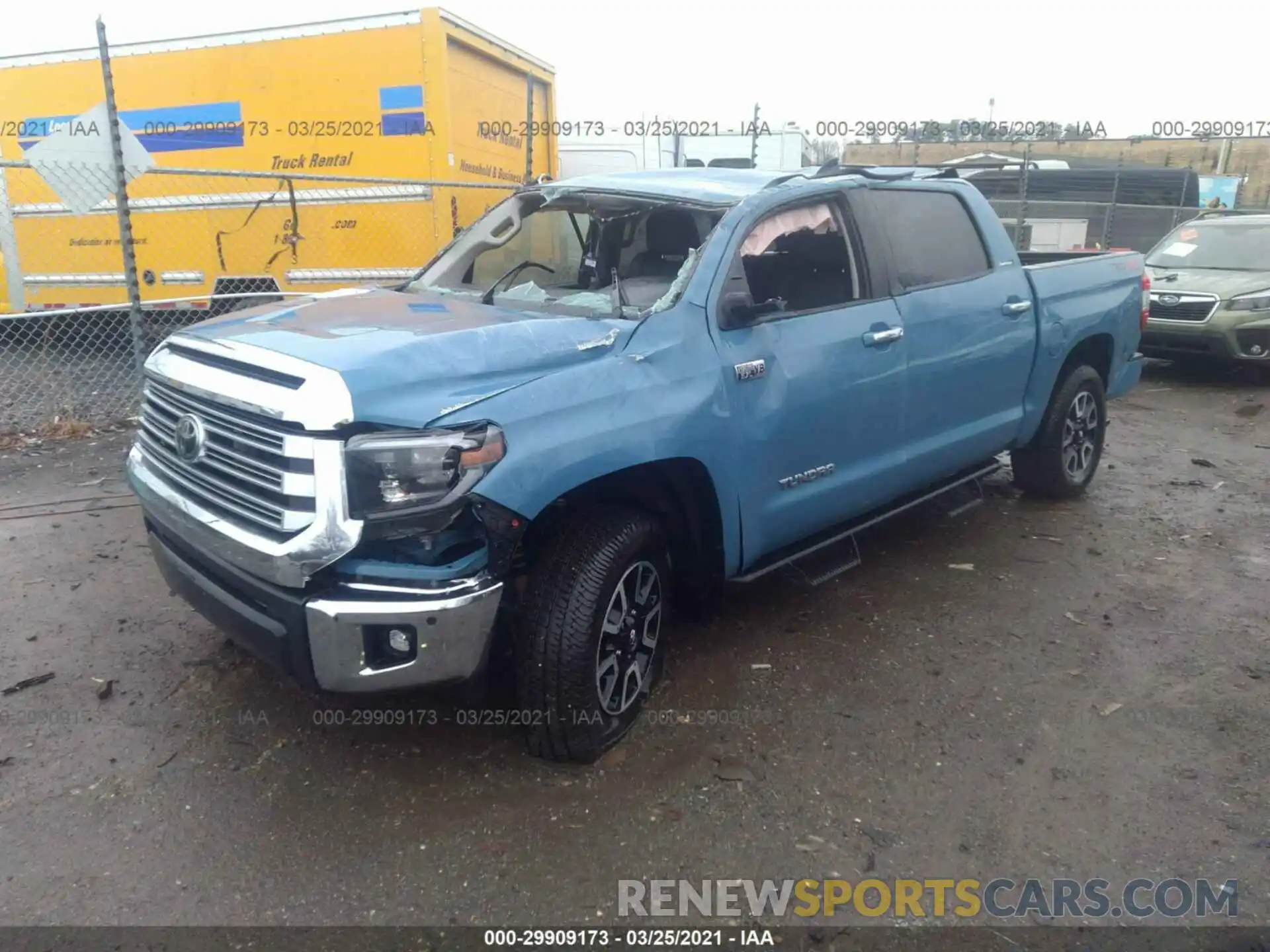 2 Фотография поврежденного автомобиля 5TFHY5F17LX929994 TOYOTA TUNDRA 4WD 2020