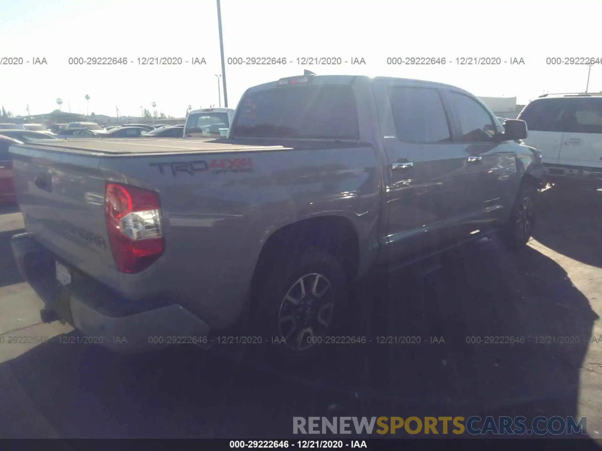 4 Photograph of a damaged car 5TFHY5F19LX934789 TOYOTA TUNDRA 4WD 2020