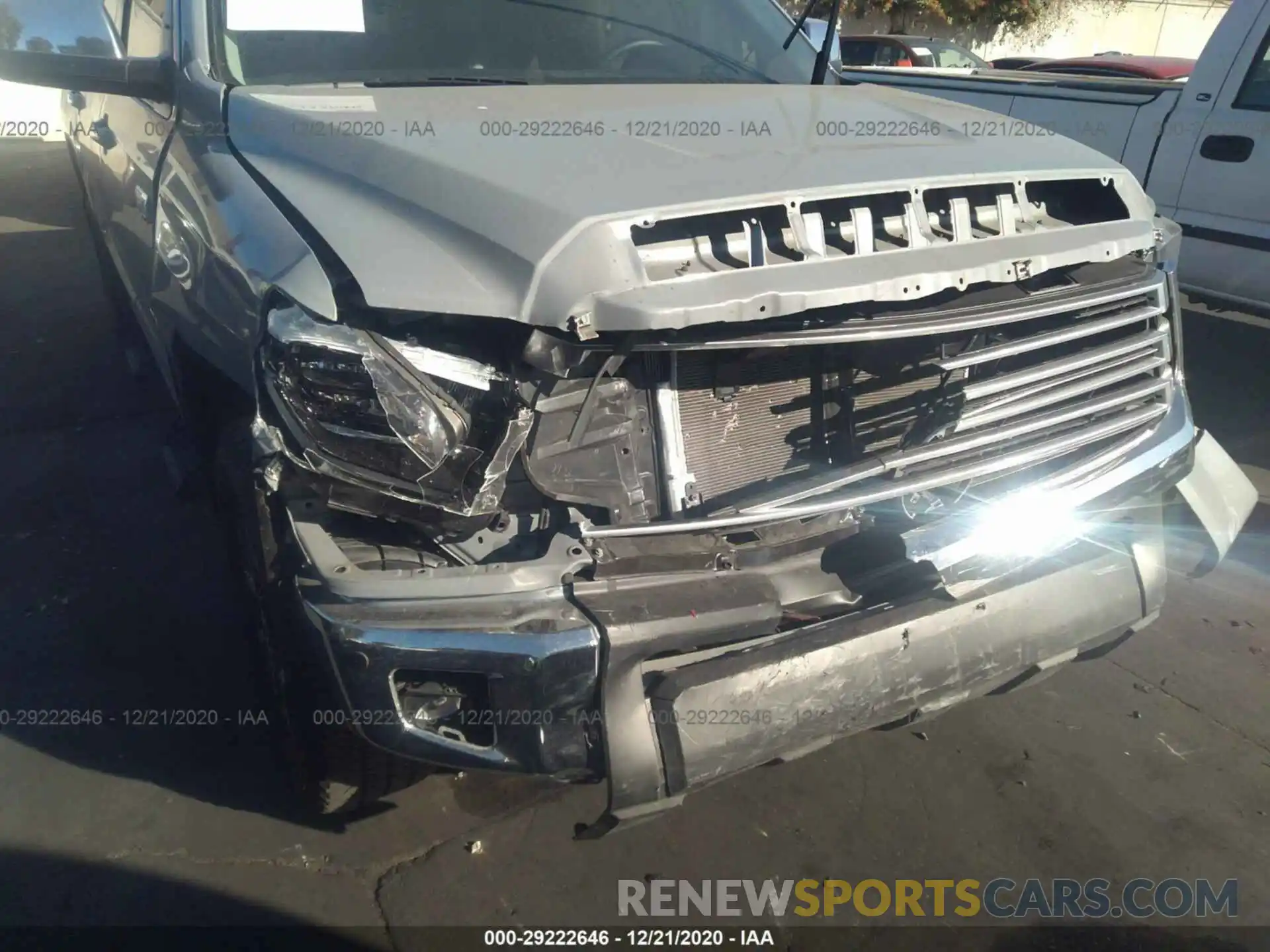 6 Photograph of a damaged car 5TFHY5F19LX934789 TOYOTA TUNDRA 4WD 2020