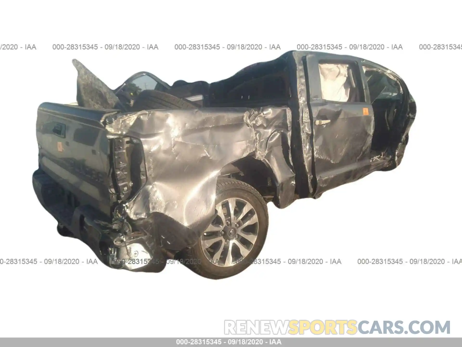 4 Photograph of a damaged car 5TFHY5F1XLX945588 TOYOTA TUNDRA 4WD 2020