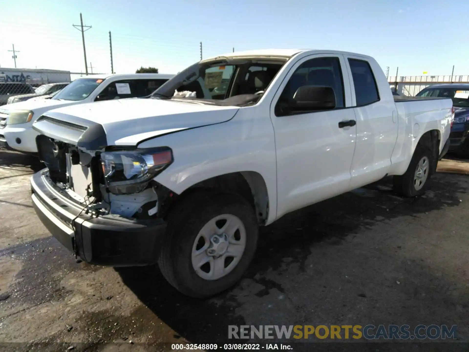 2 Photograph of a damaged car 5TFUY5F10LX902120 TOYOTA TUNDRA 4WD 2020