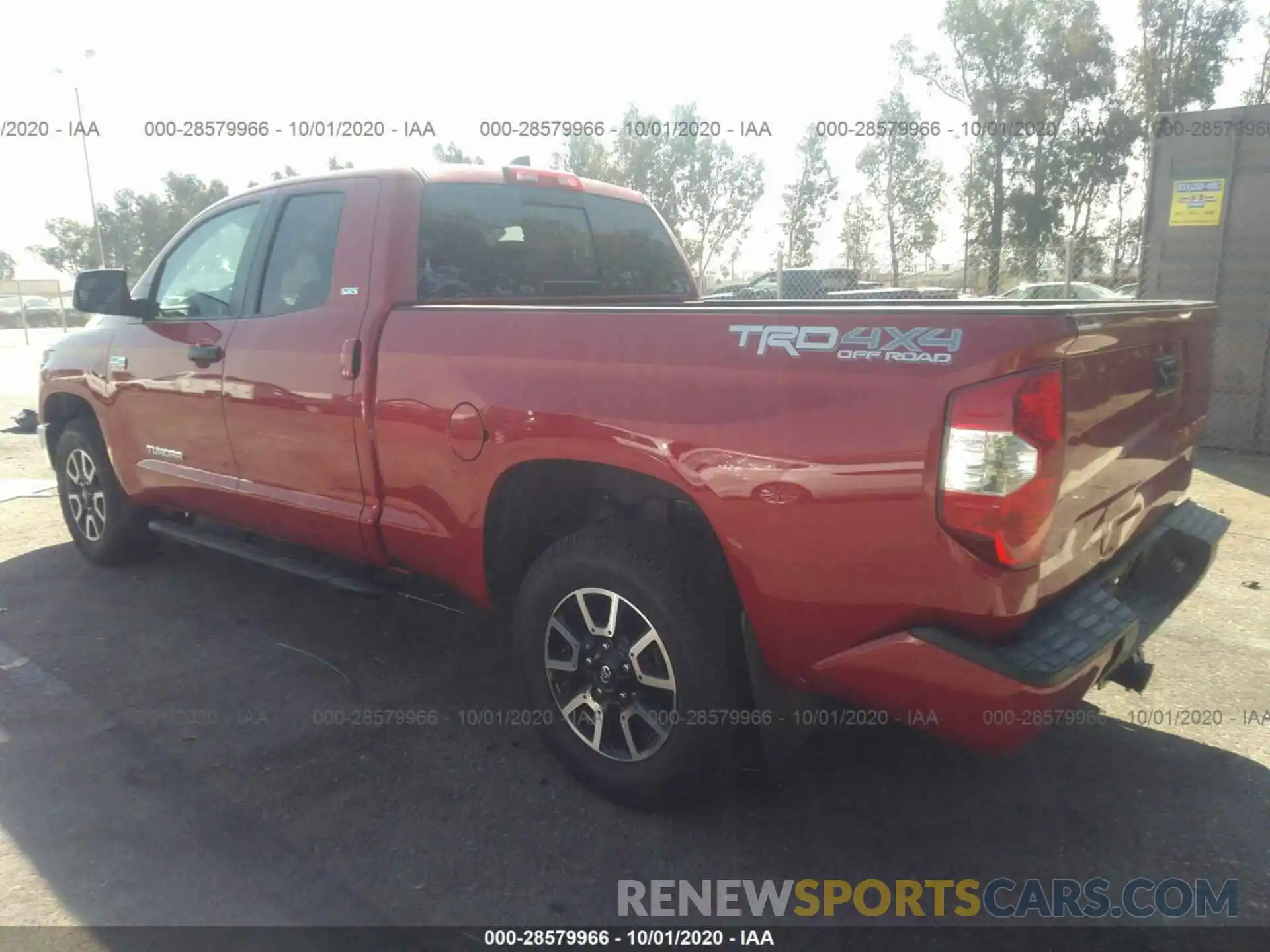 3 Photograph of a damaged car 5TFUY5F10LX914803 TOYOTA TUNDRA 4WD 2020