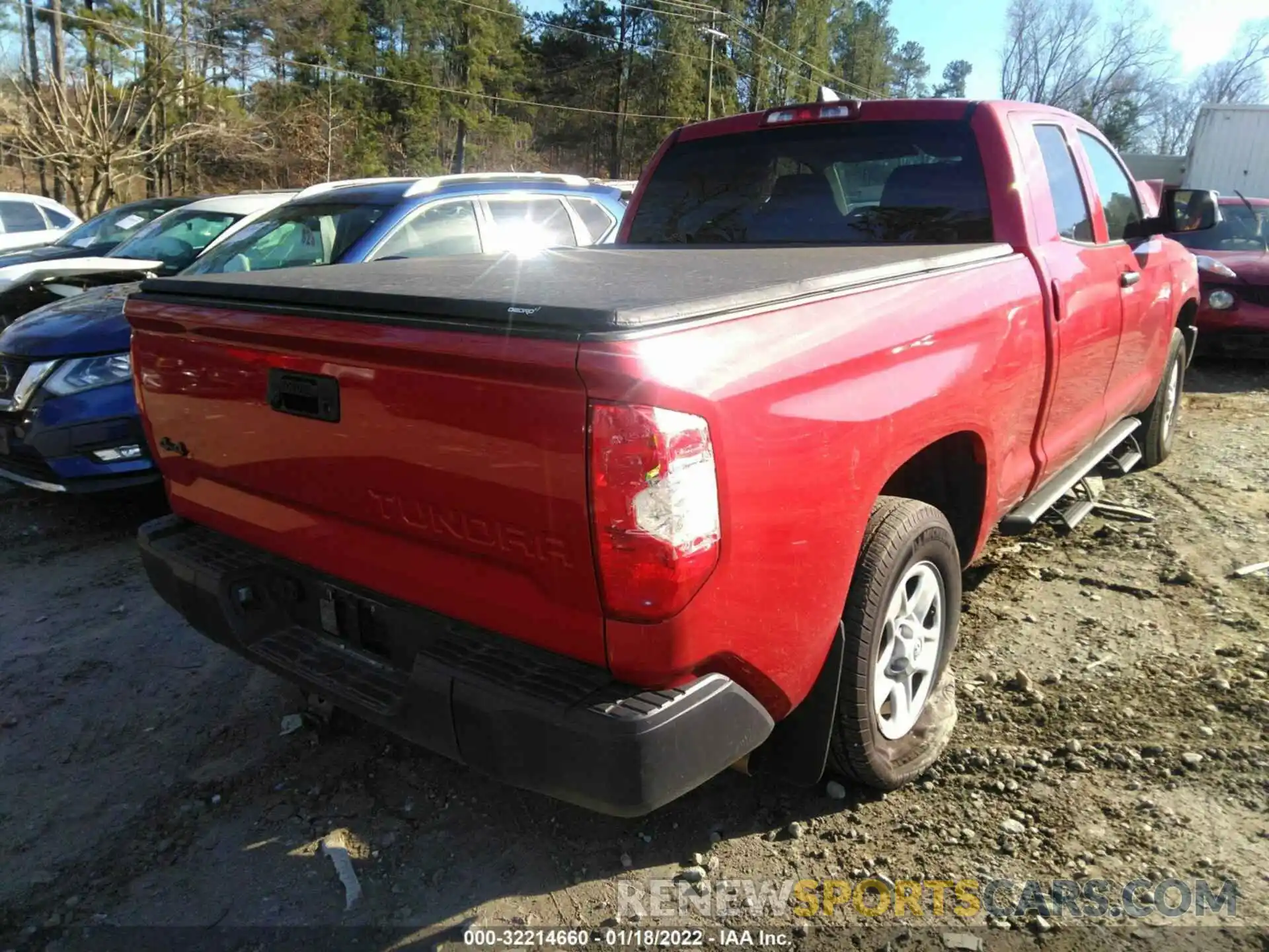 4 Photograph of a damaged car 5TFUY5F14LX910060 TOYOTA TUNDRA 4WD 2020