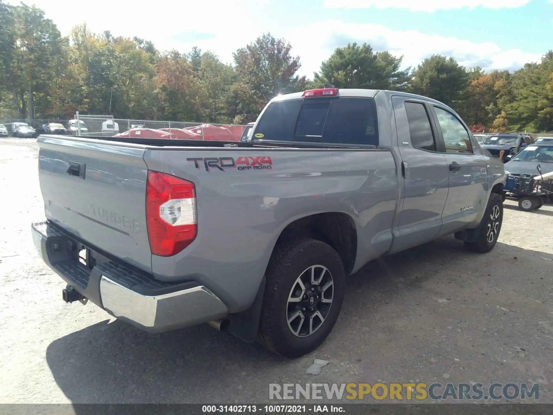 4 Photograph of a damaged car 5TFUY5F15LX897996 TOYOTA TUNDRA 4WD 2020