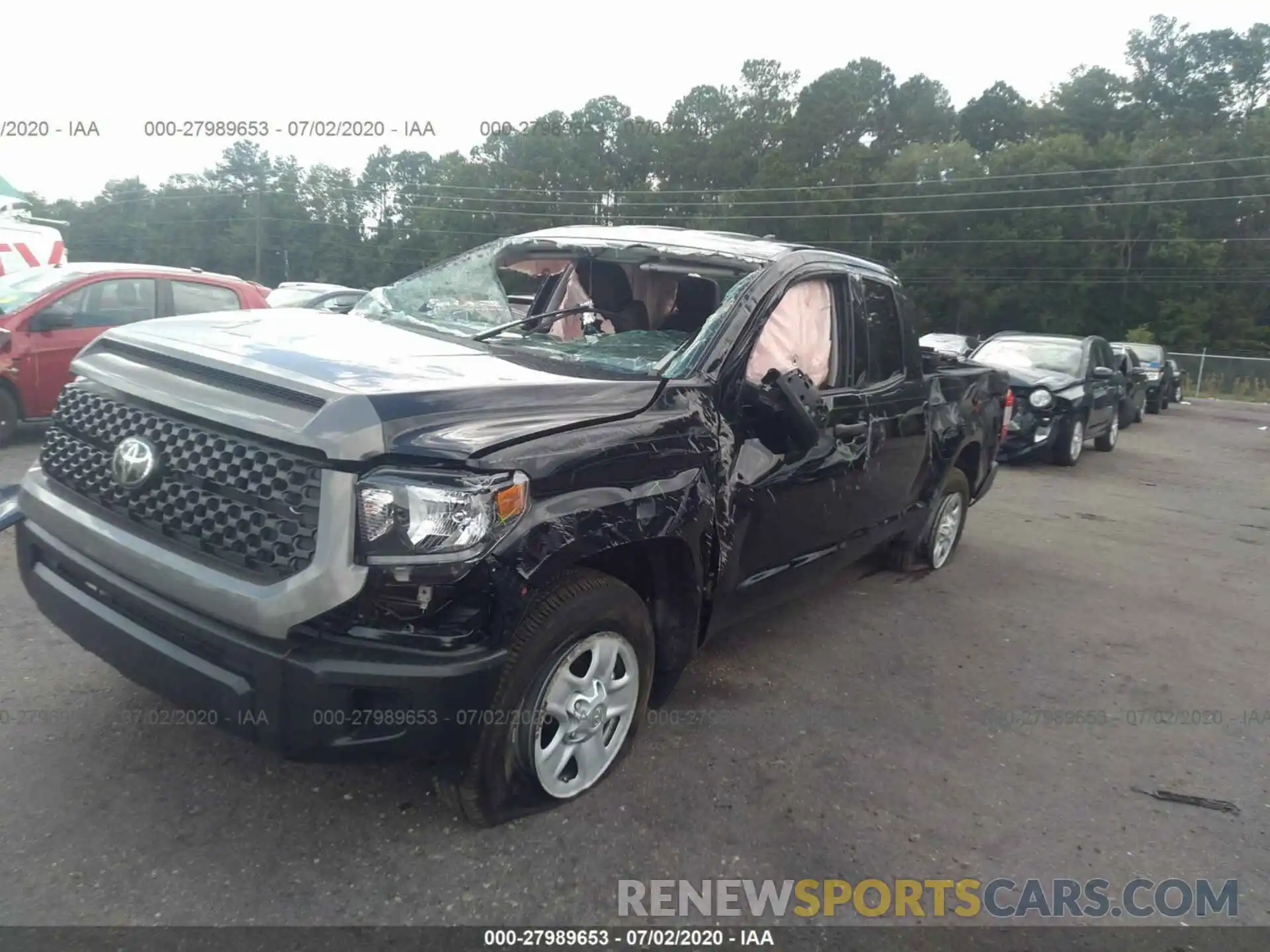 6 Photograph of a damaged car 5TFUY5F16LX895741 TOYOTA TUNDRA 4WD 2020