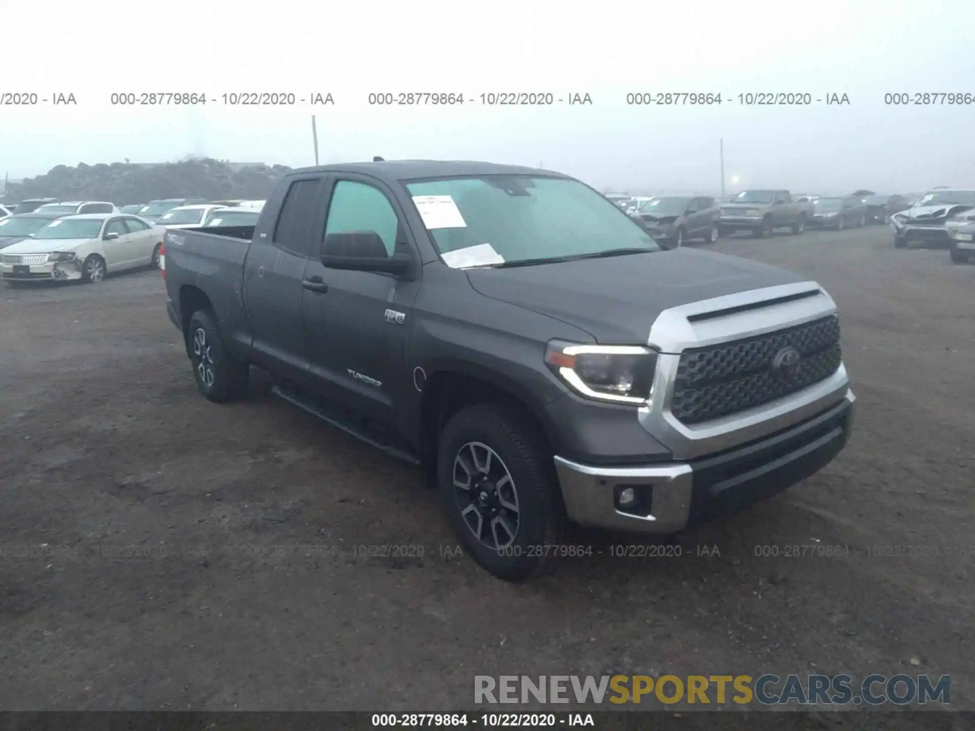 1 Photograph of a damaged car 5TFUY5F17LX879578 TOYOTA TUNDRA 4WD 2020