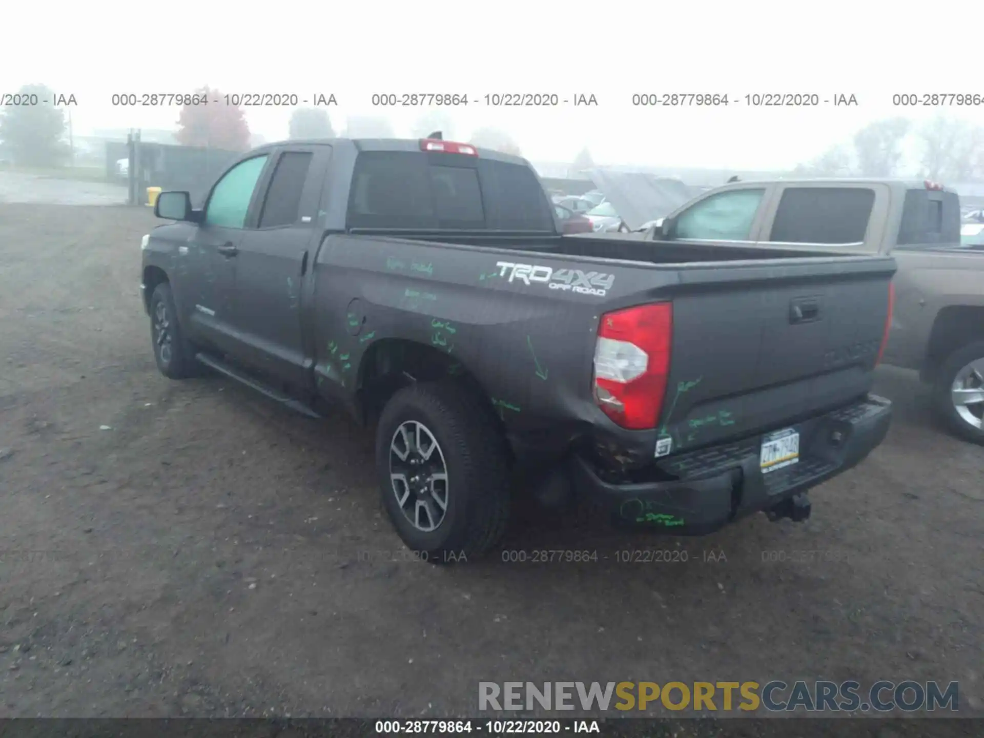 3 Photograph of a damaged car 5TFUY5F17LX879578 TOYOTA TUNDRA 4WD 2020