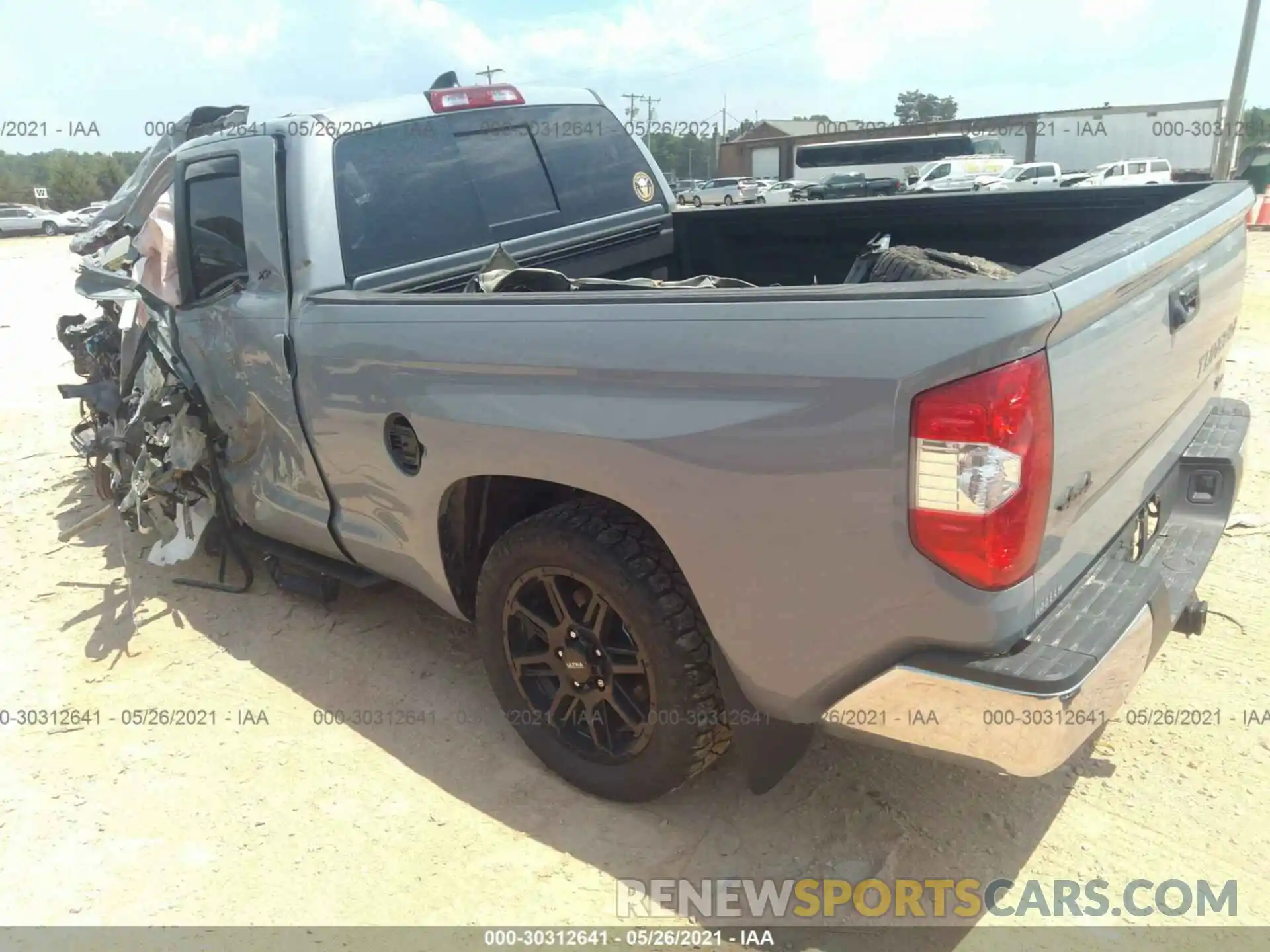 3 Photograph of a damaged car 5TFUY5F18LX933826 TOYOTA TUNDRA 4WD 2020