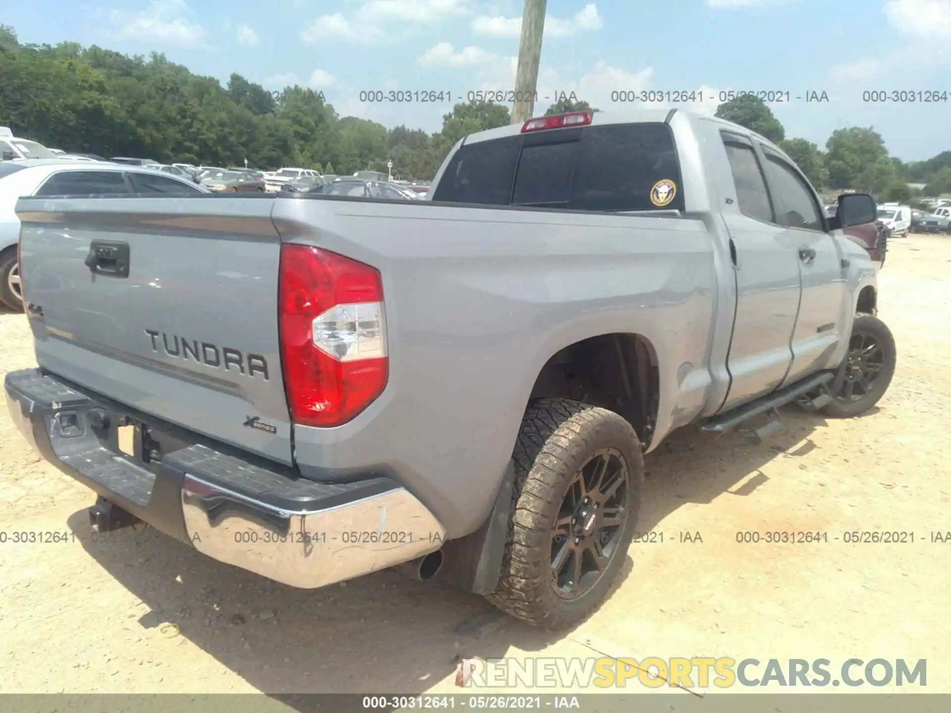 4 Photograph of a damaged car 5TFUY5F18LX933826 TOYOTA TUNDRA 4WD 2020