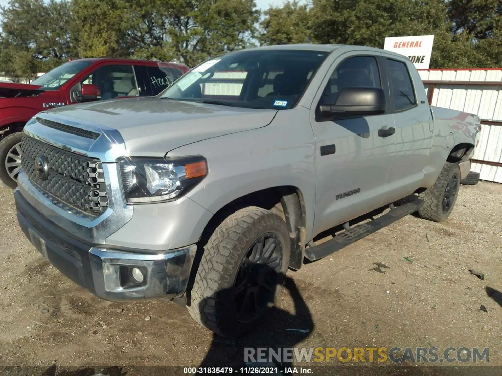 2 Photograph of a damaged car 5TFUY5F19LX899038 TOYOTA TUNDRA 4WD 2020