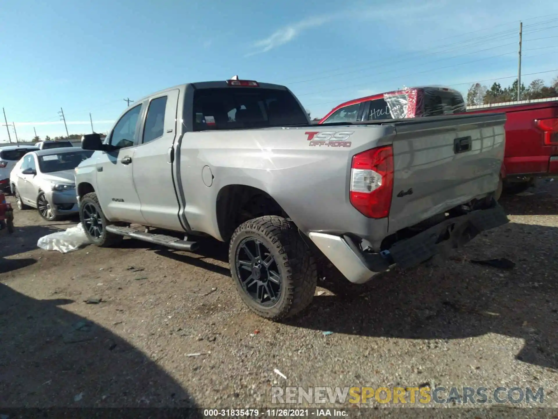 3 Photograph of a damaged car 5TFUY5F19LX899038 TOYOTA TUNDRA 4WD 2020